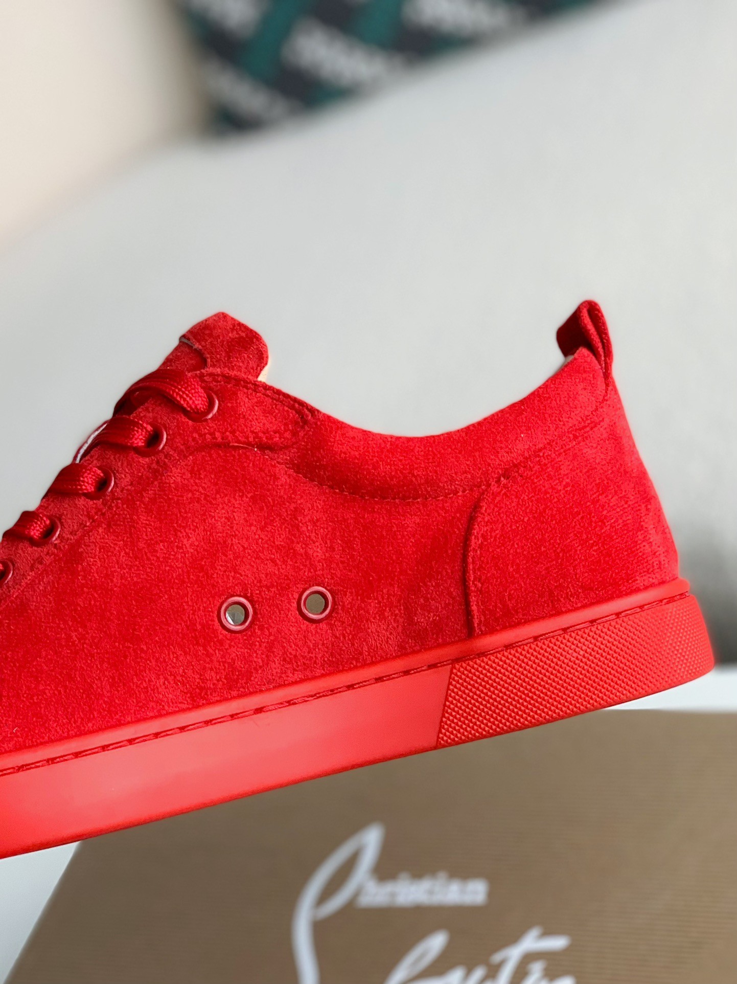【#697】 Christian Louboutin Sneakers