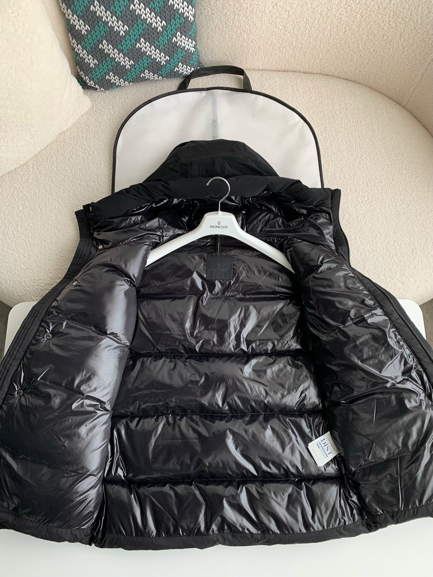 【#2345】Moncler Montbeliard down jacket