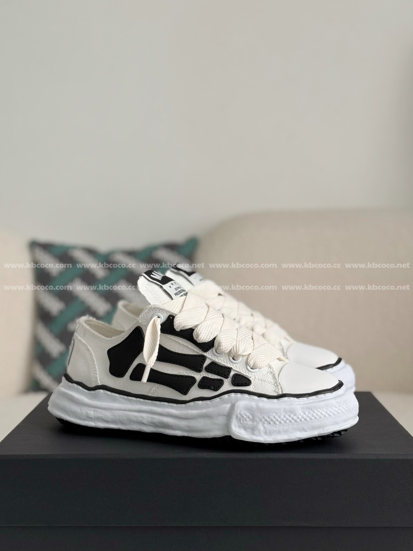 【#4533】Maison Mihara Yasuhiro x AMlRl Skel- Top Low canvas shoes
