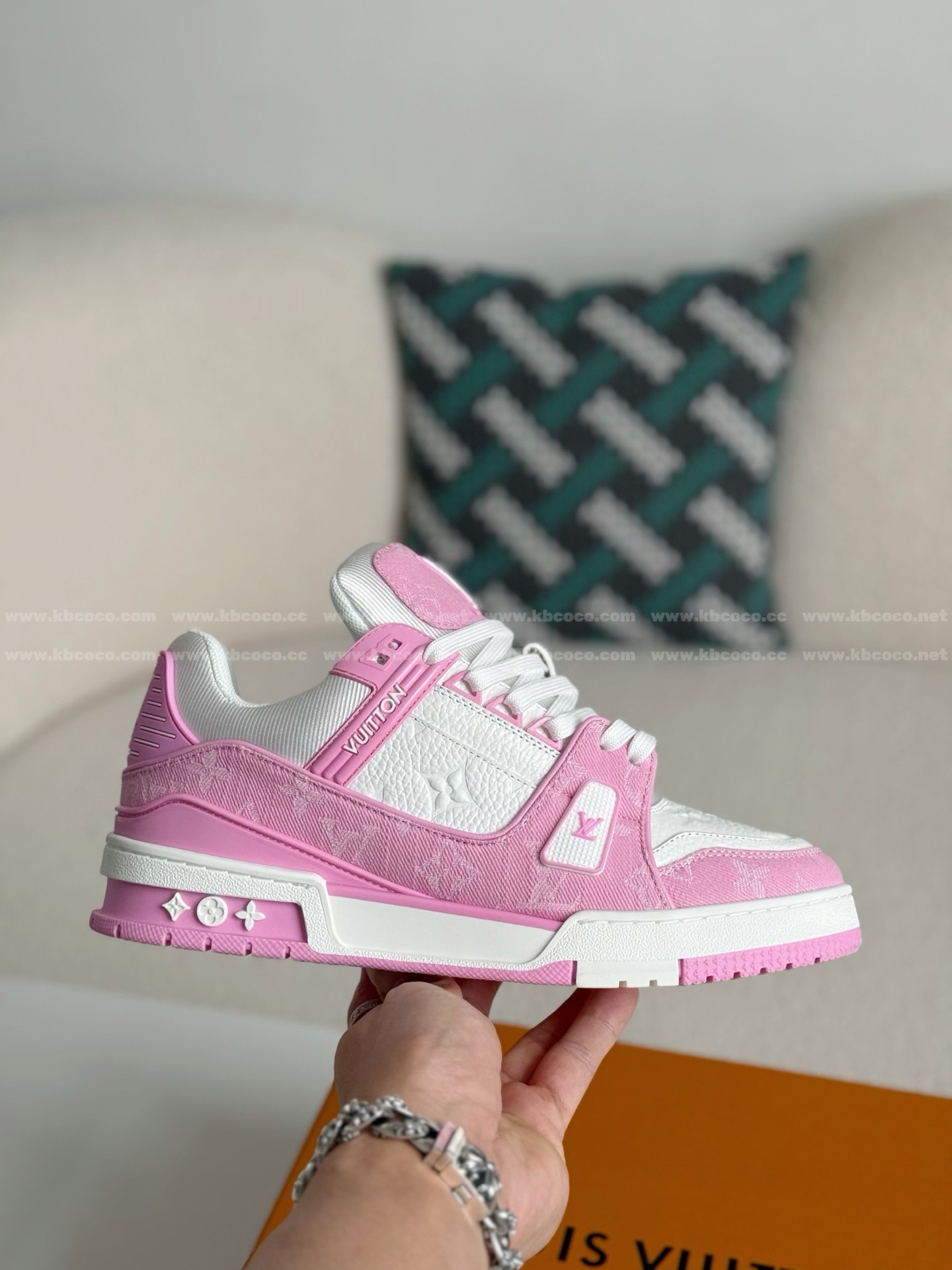 【#5755】 LOUIS VUITTON TRAINER SNEAKERS