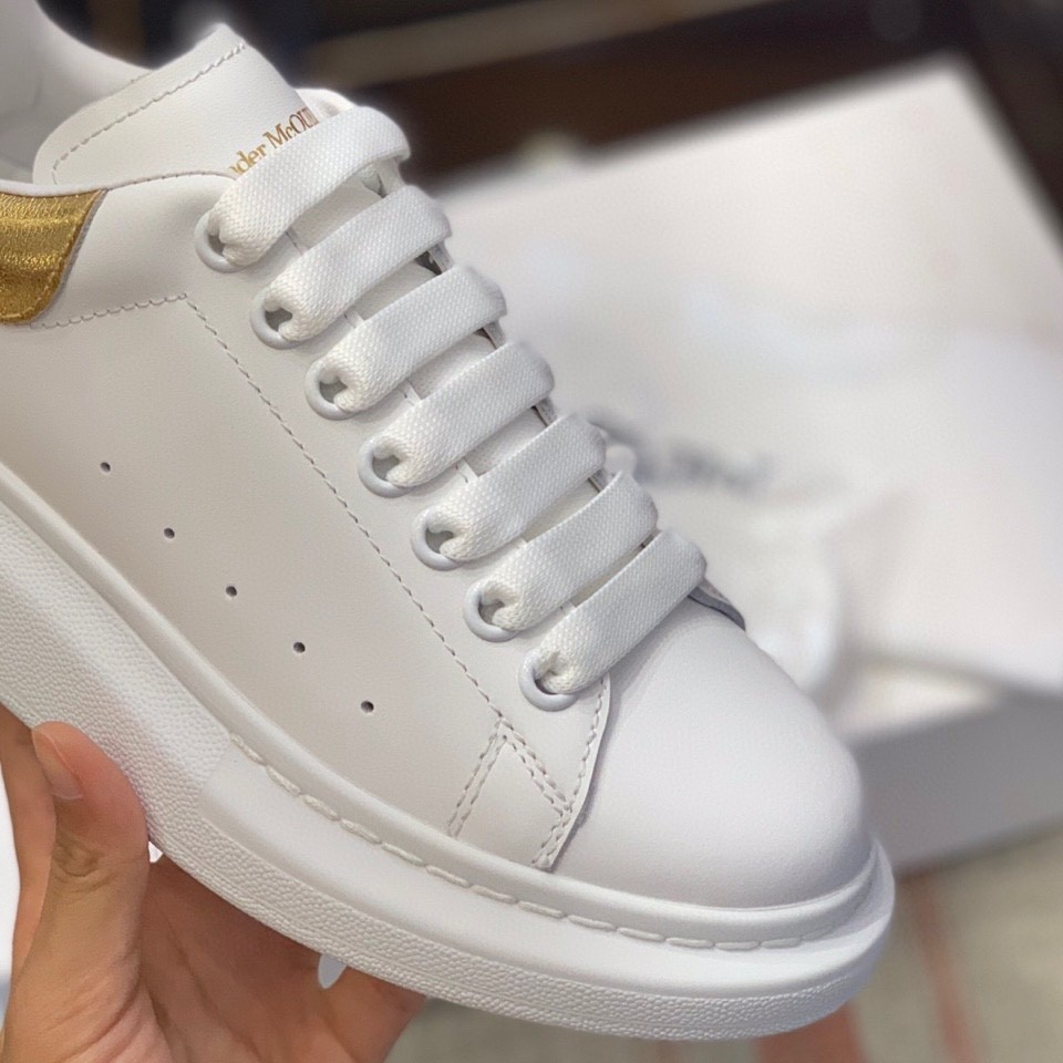 Alexander McQueen MQ Gold cowhidetail Sneakers