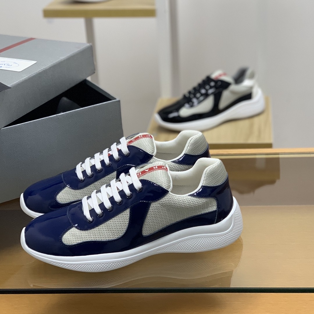 【#624】 Prada Sneakers