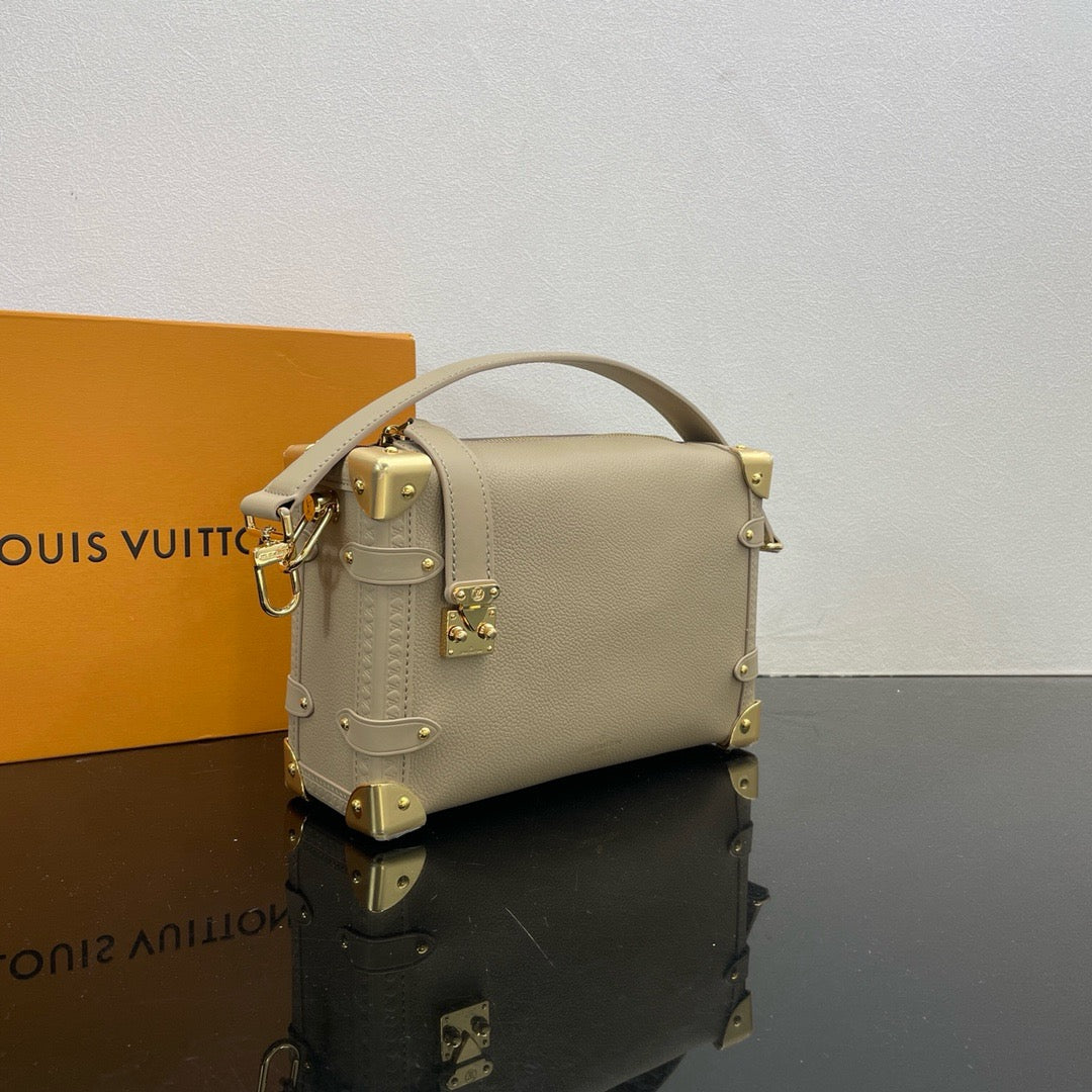 LOUIS VUITTON Trunk Shoulder bag/top quality M25160