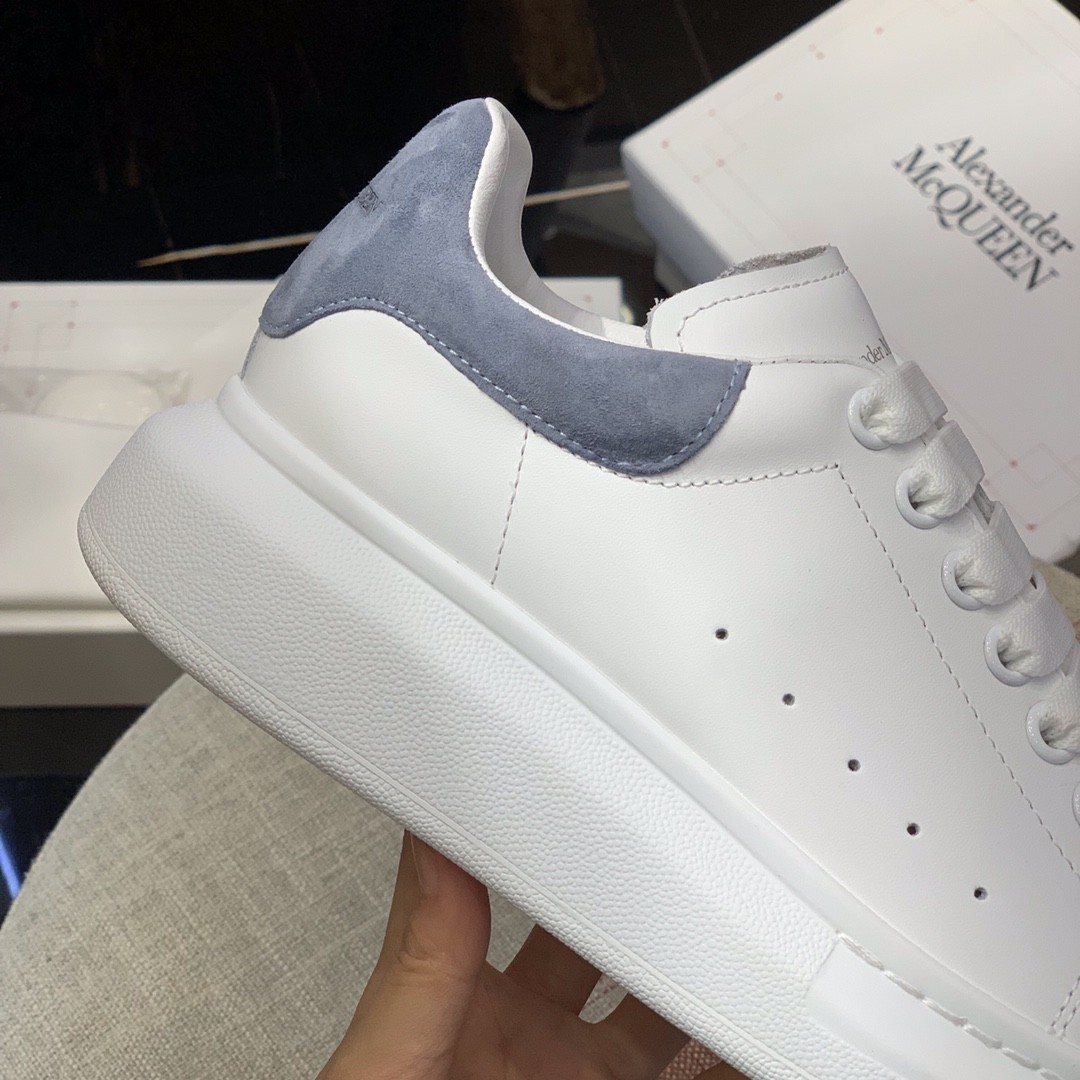 Alexander McQueen Mist Blue velvet taiISneakers