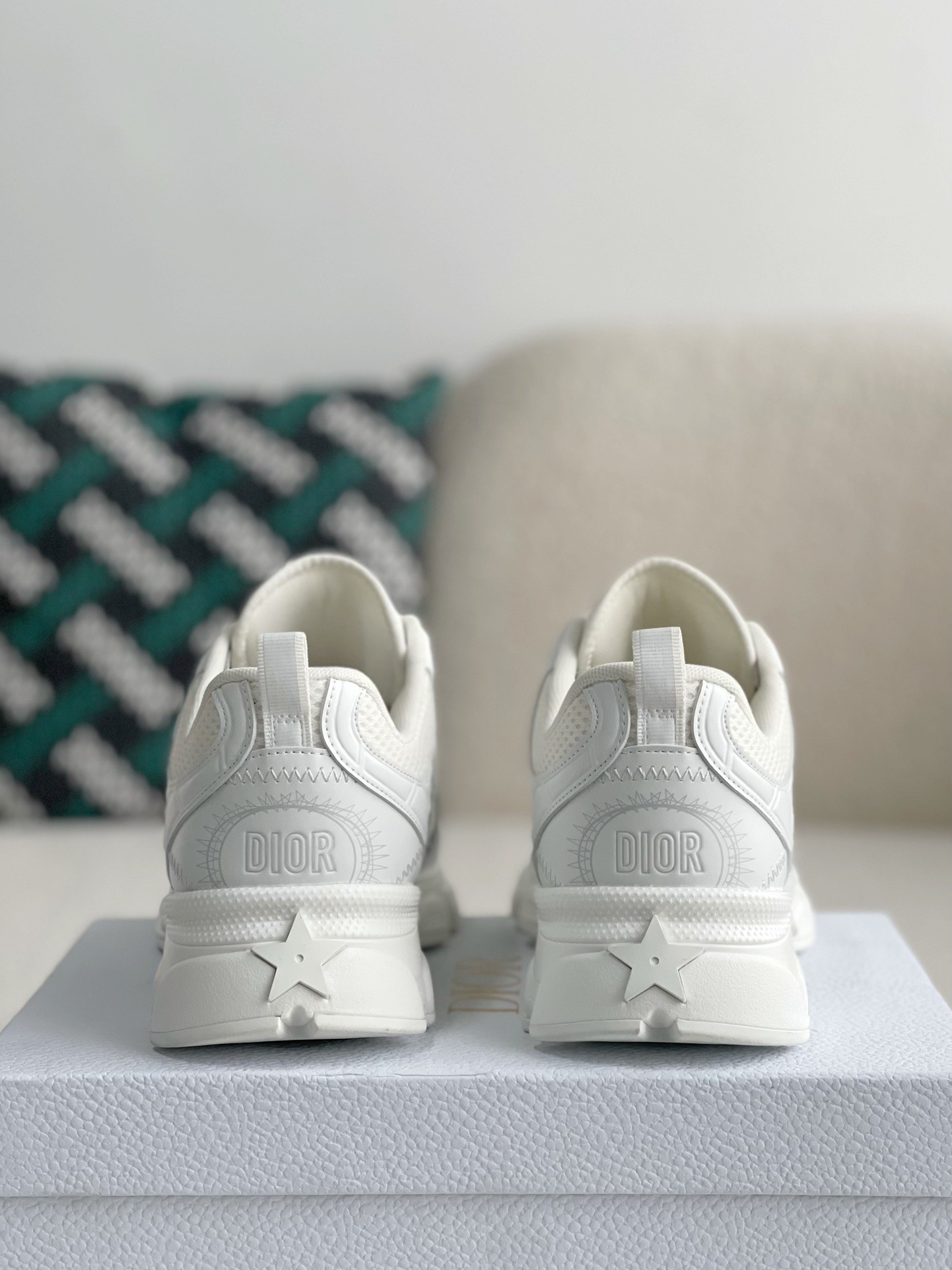 【#3362】 DlOR Running Sneakers