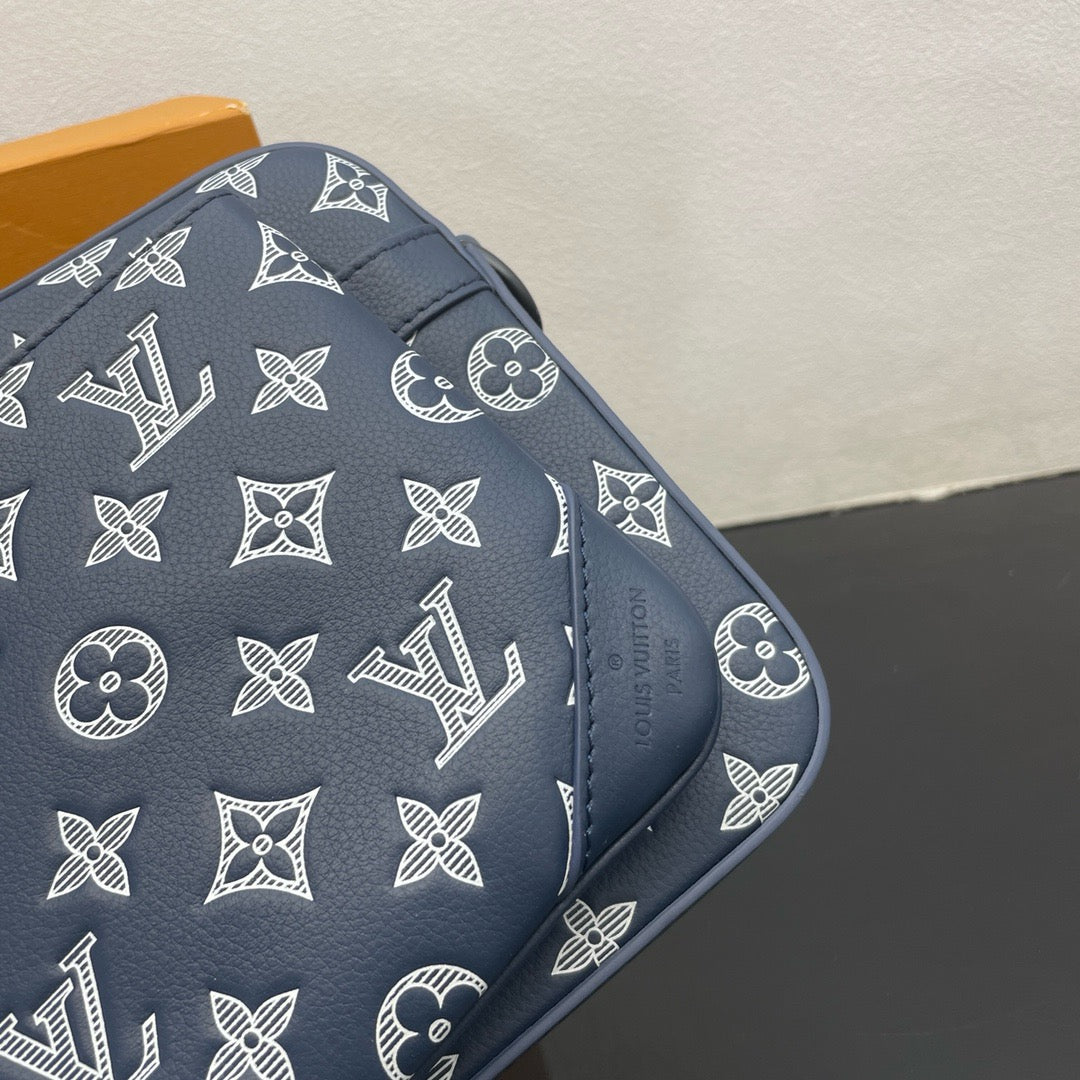 LOUIS VUITTON TrioMessenger Postman bag/top quality M24754