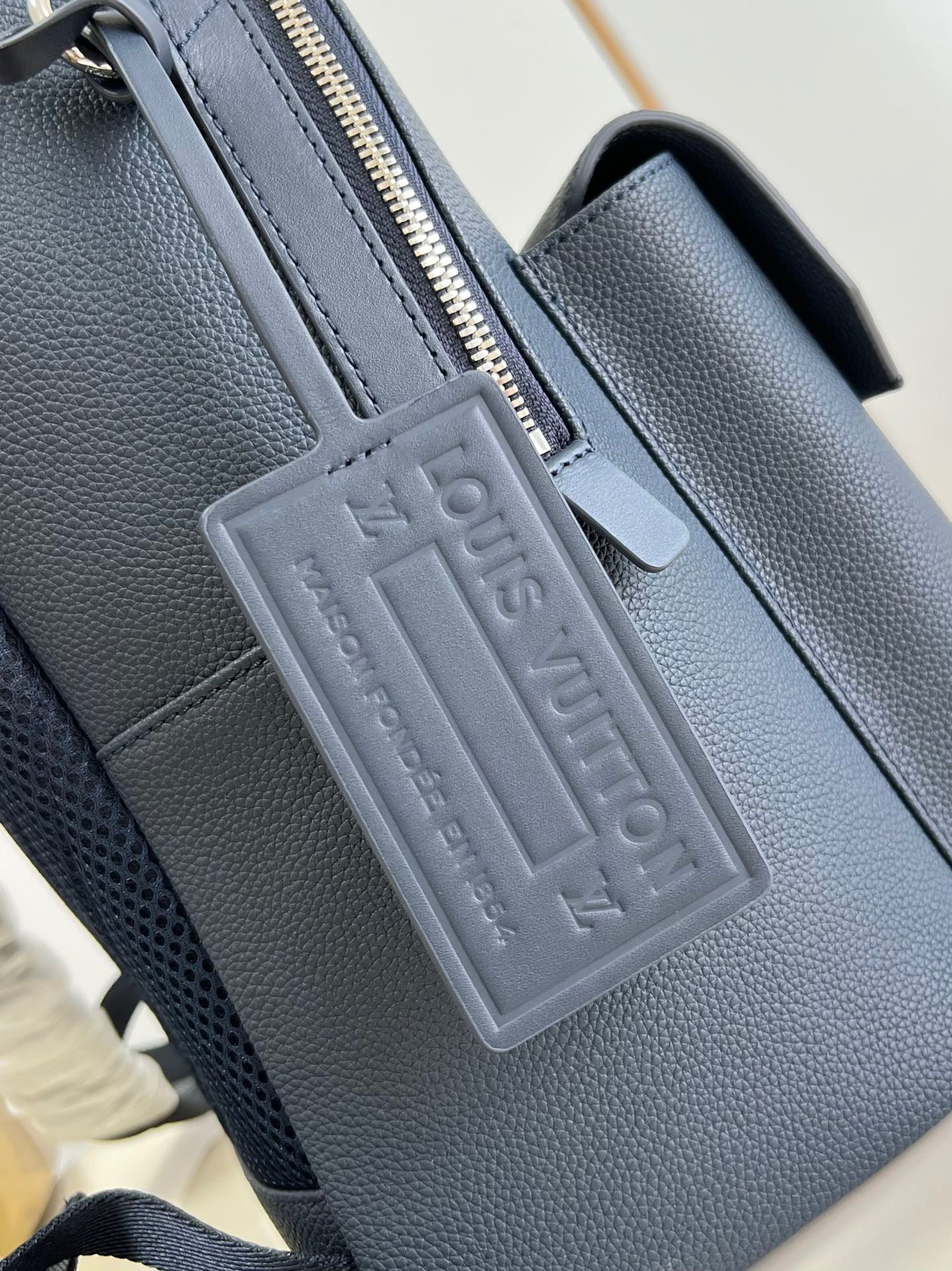 LOUIS VUITTON TAKEOFF Backpack/Top Quality M21362