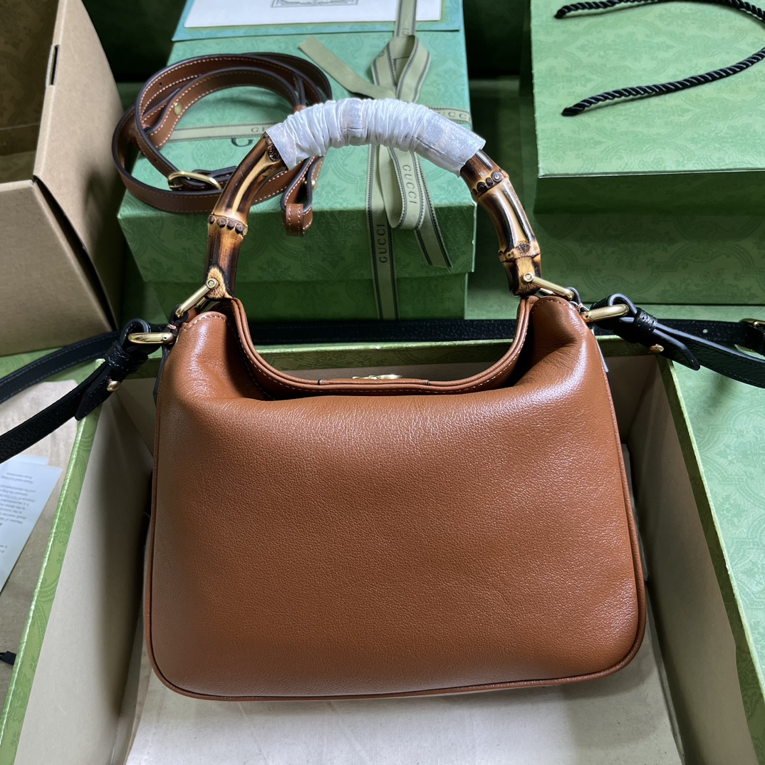 GUCCI Diana handbag746251,Top quality