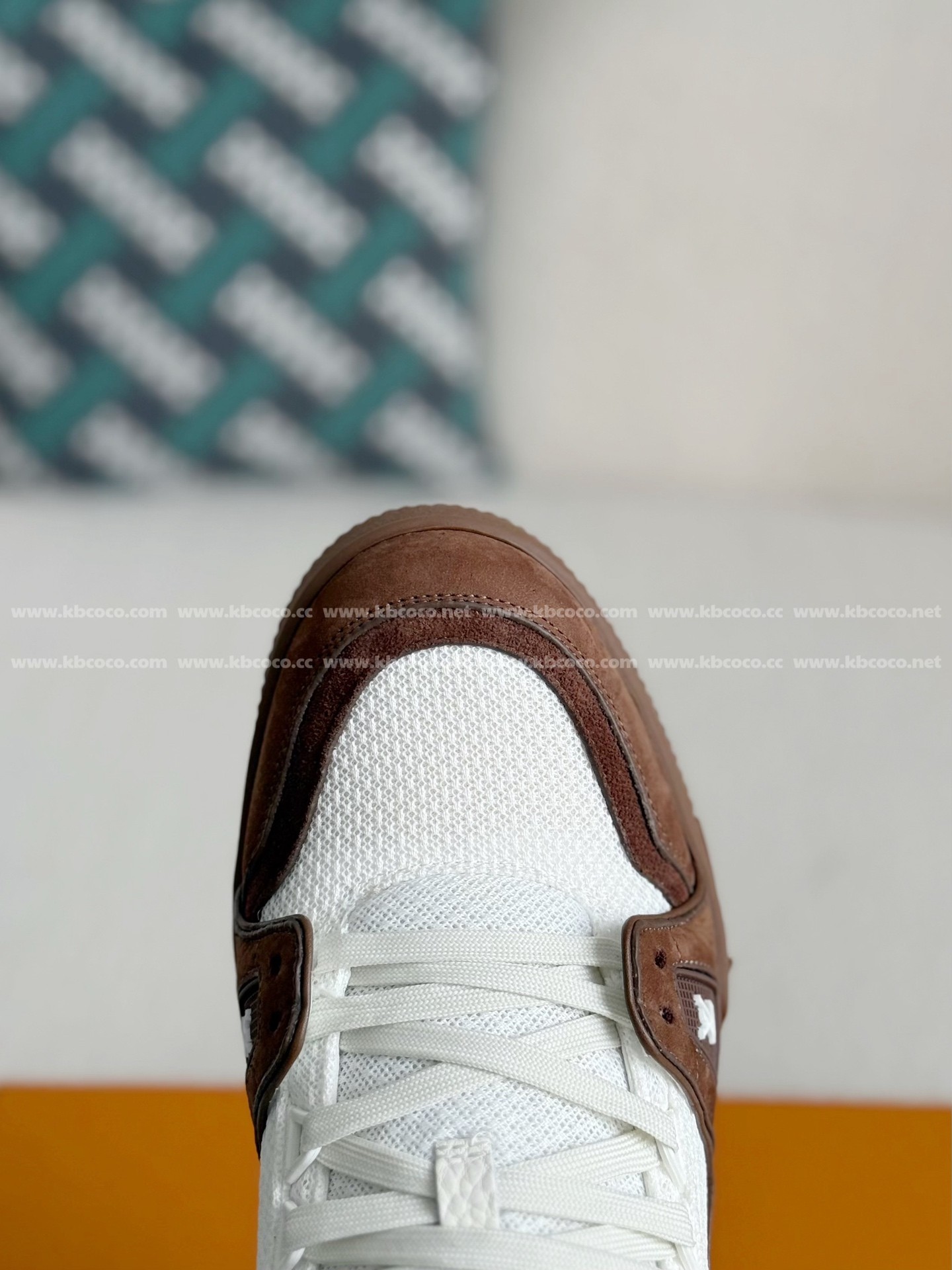 【#5453】 LOUIS VUITTON TRAINER SNEAKERS