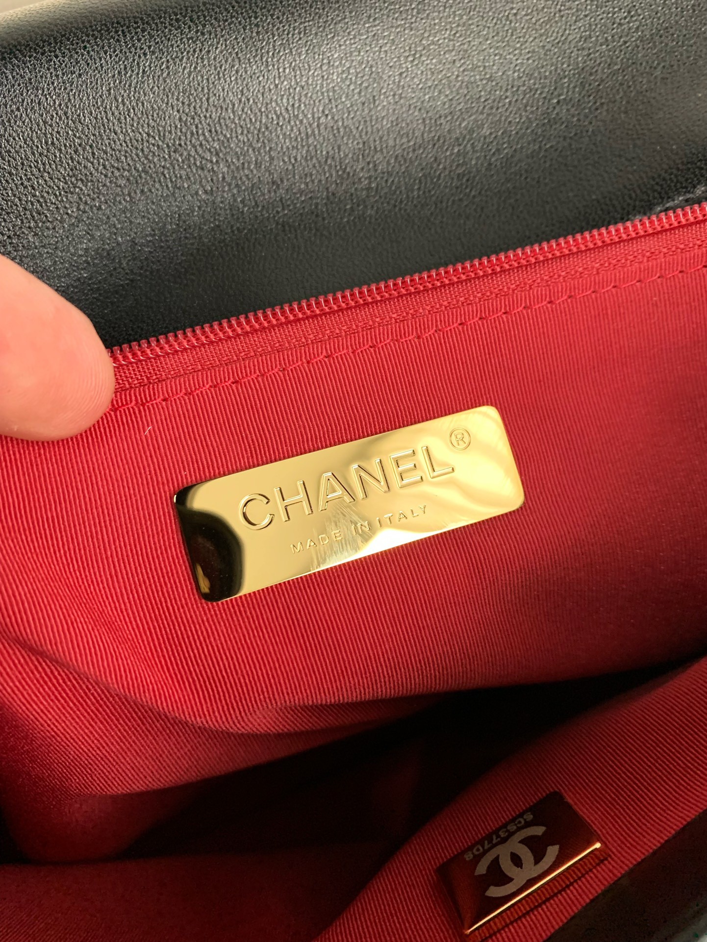 Chanel handbag AS11611