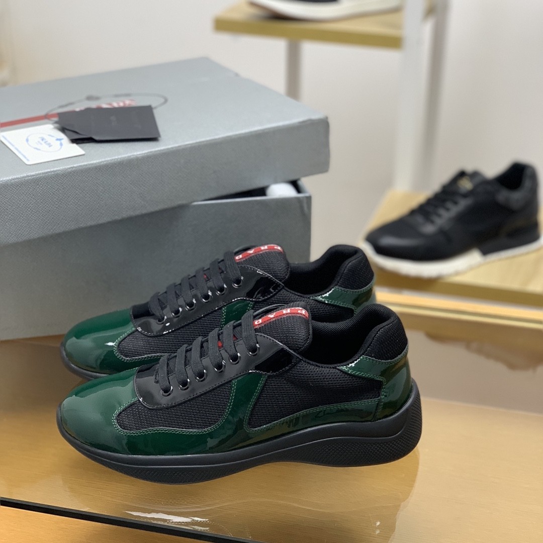 【#615】 Prada Sneakers