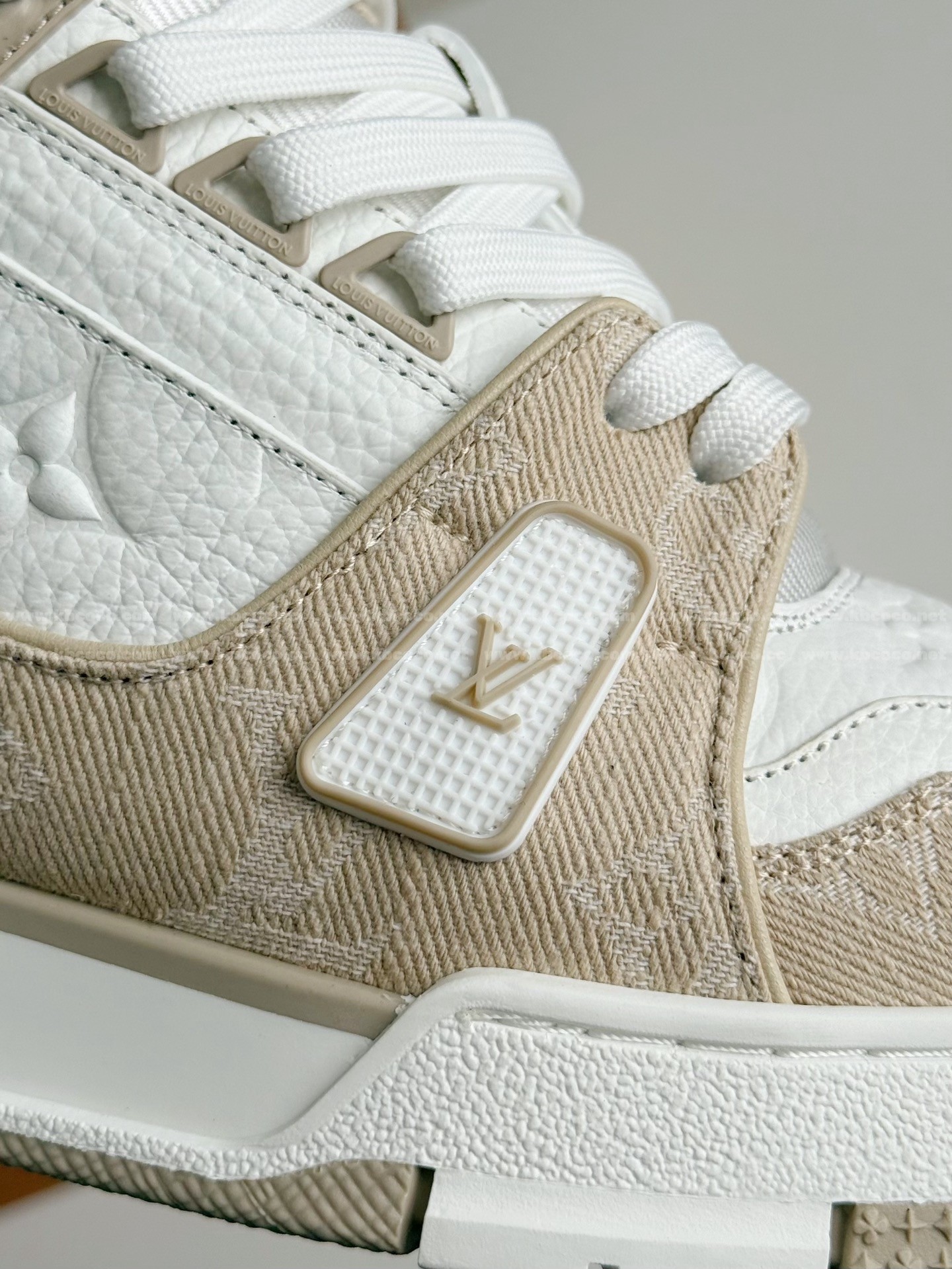 【#5754】 LOUIS VUITTON TRAINER SNEAKERS