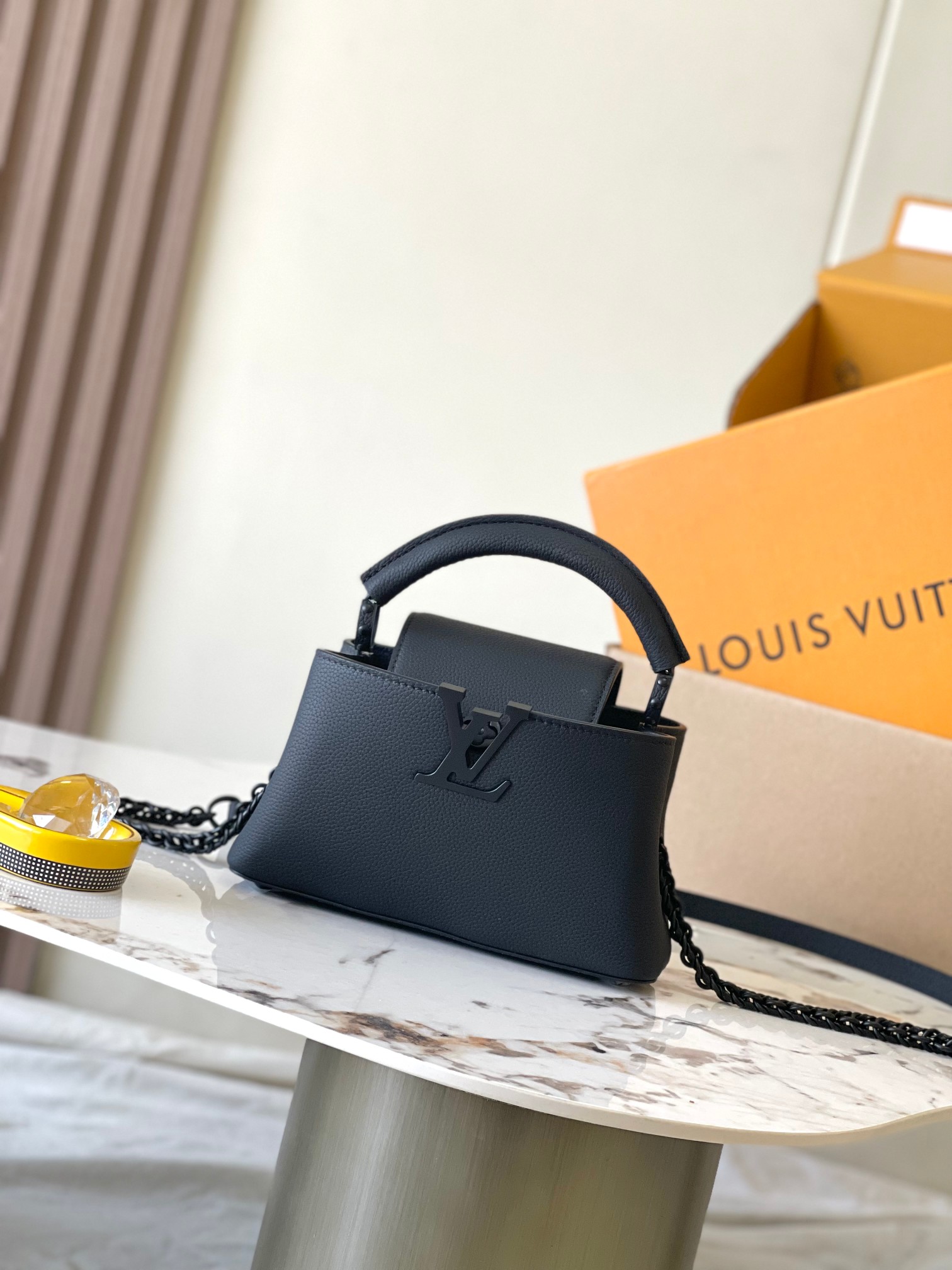 LOUIS VUITTON Capucines EAST WEST Handbag/Top Quality M23955