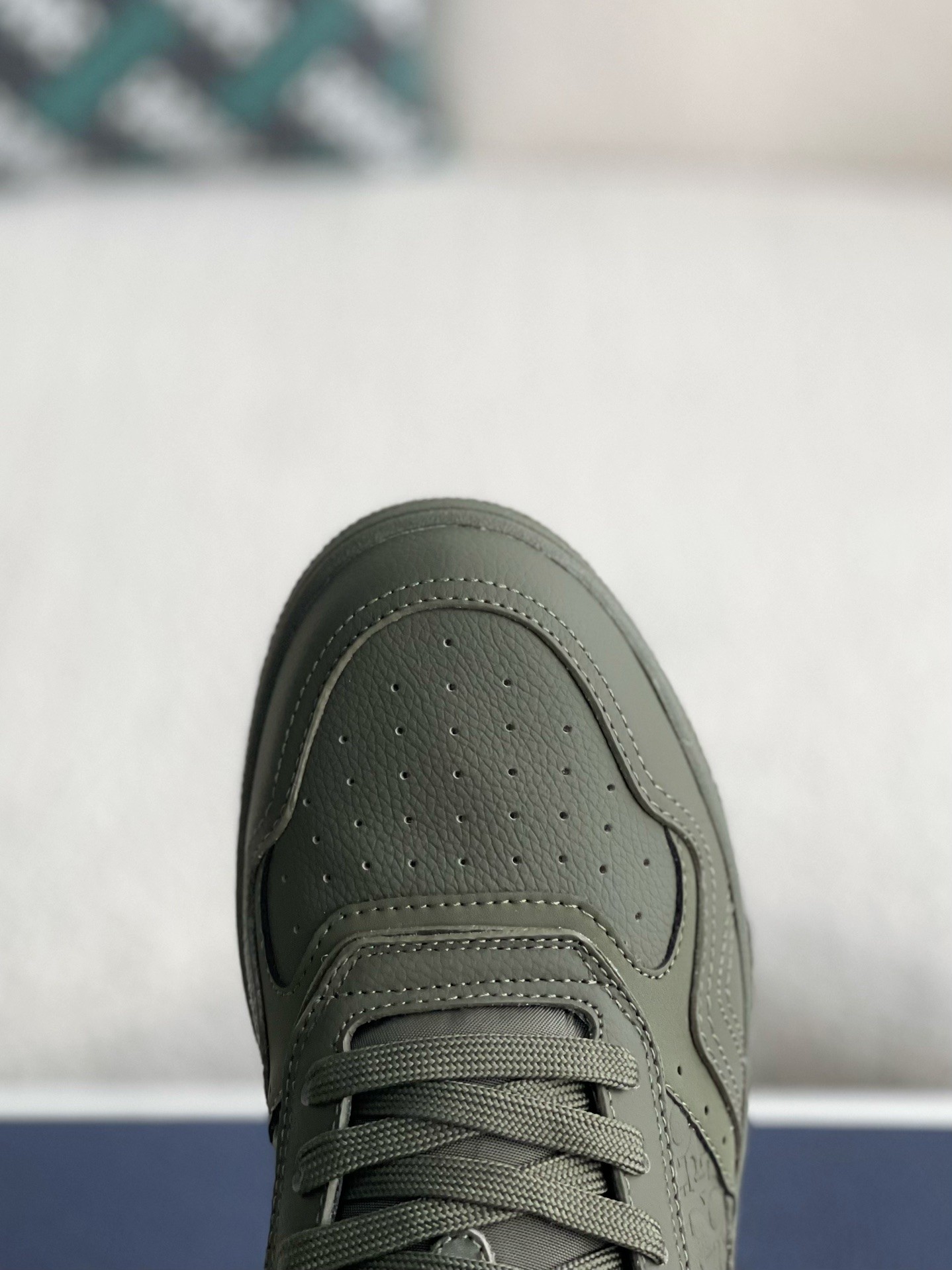 DIOR New B27 Sneaker