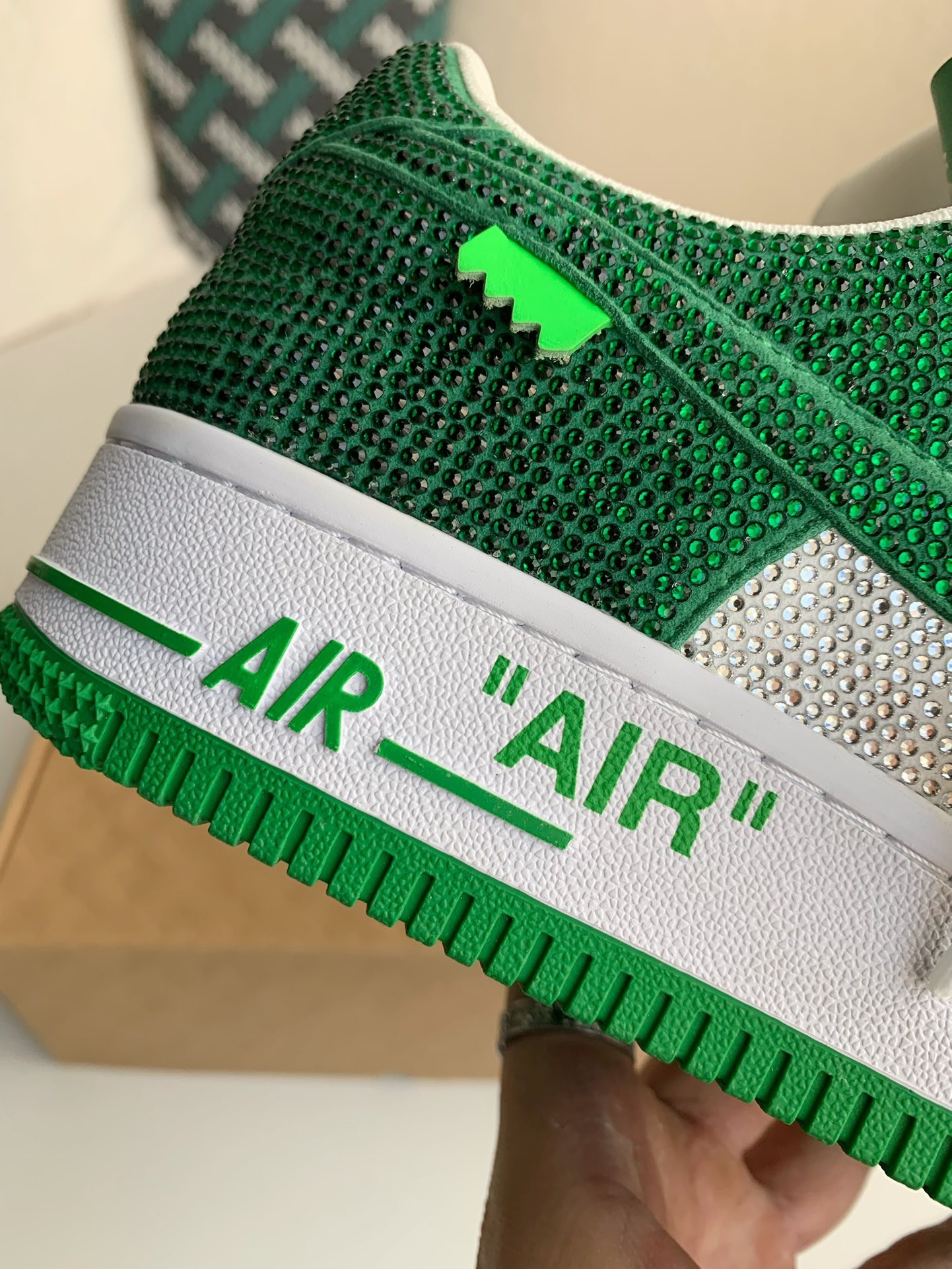 LOUIS VUITTON x NIKE AIR FORCE 1 SNEAKER