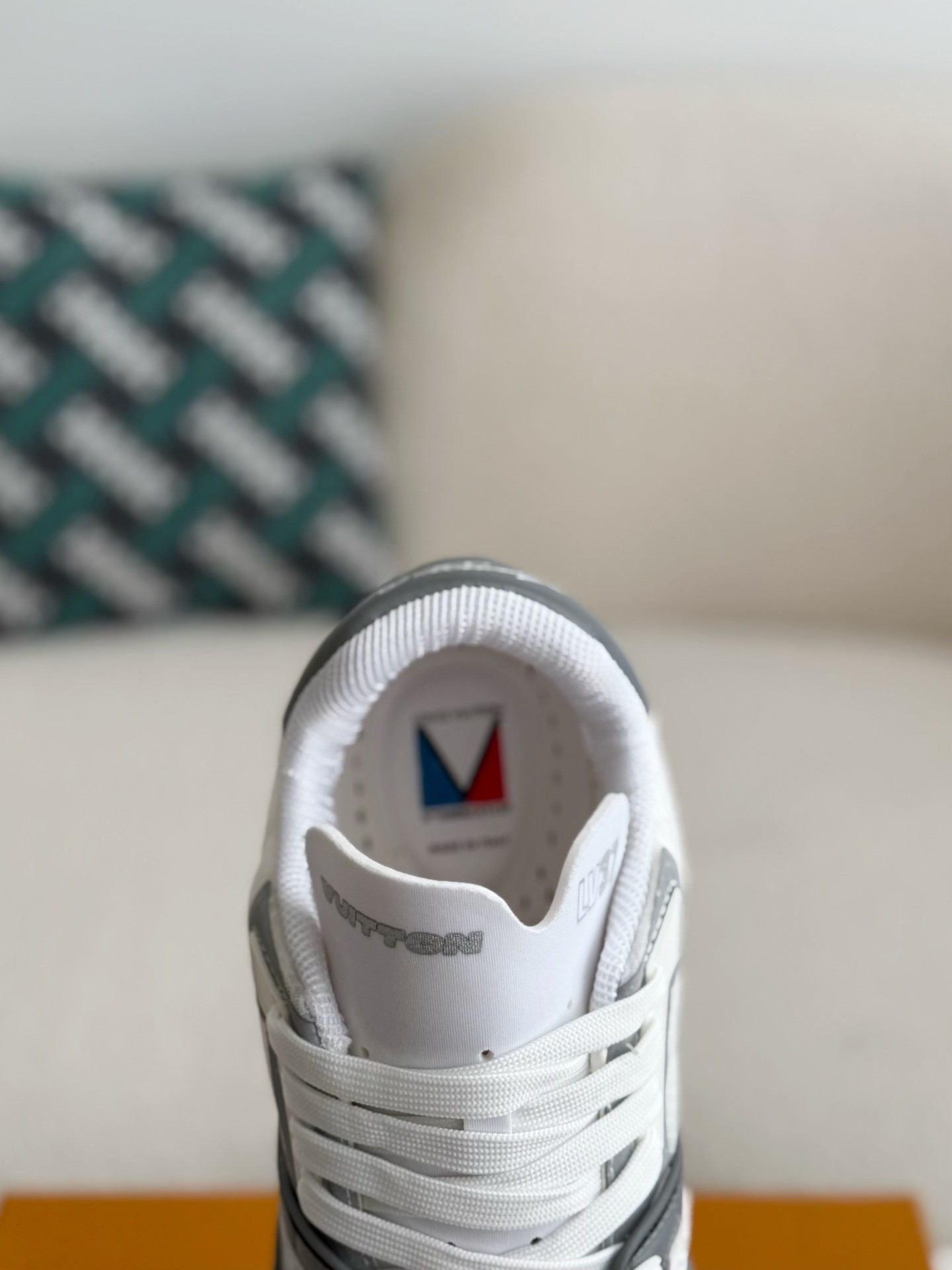 [#3836」 LOUIS VUITTON TRAINER CUP SNEAKERS