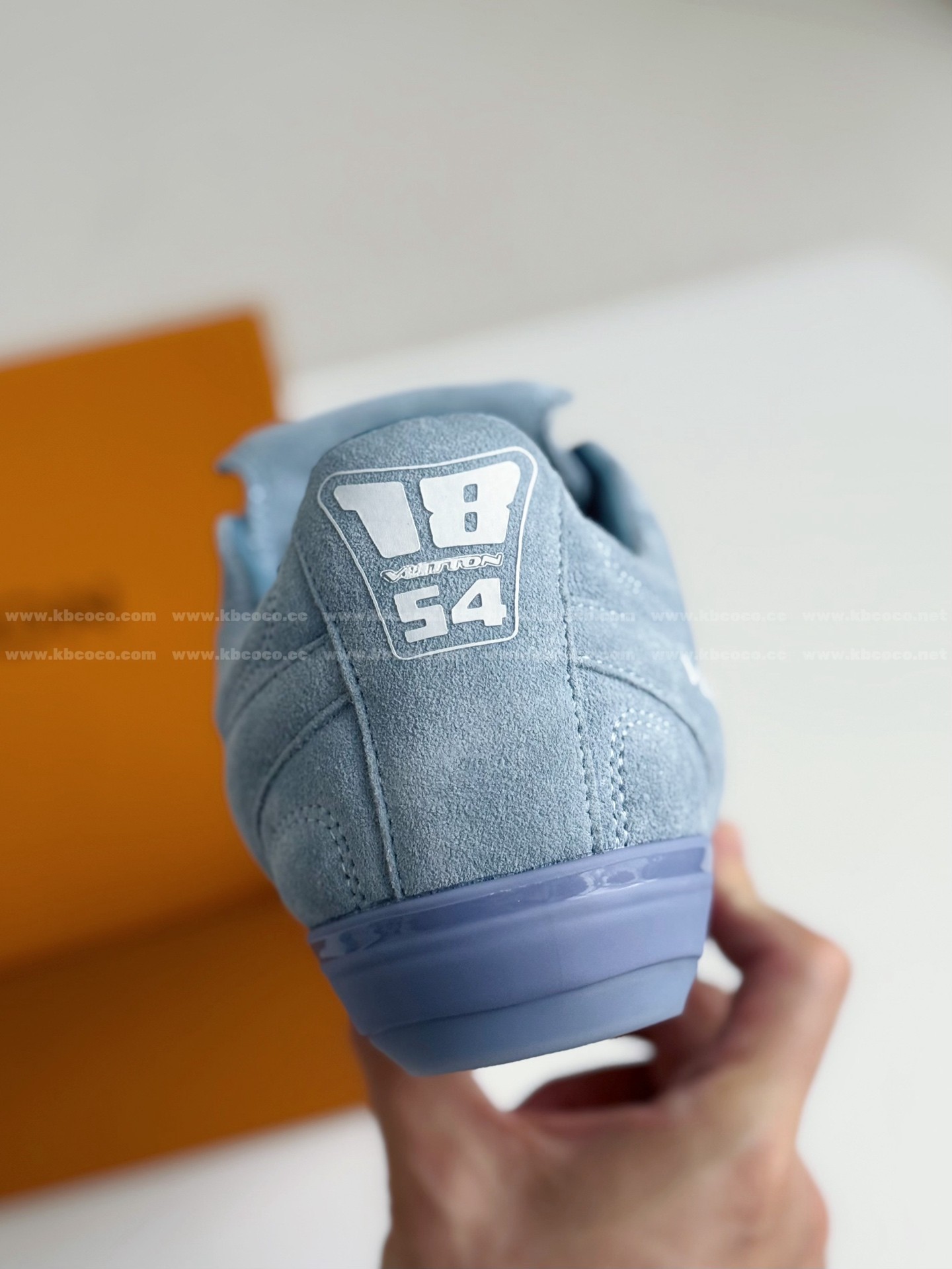 【#5869】 LOUIS VUITTON FOOTPRINTSOCCER CASUAL SHOES