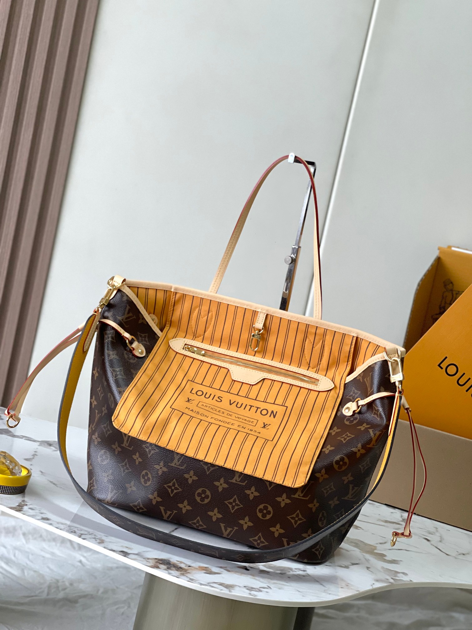 LOUIS VUITTON NEVERFULL BANDOULIERE INSIDE OUT MM Tote bag/top quality M12096