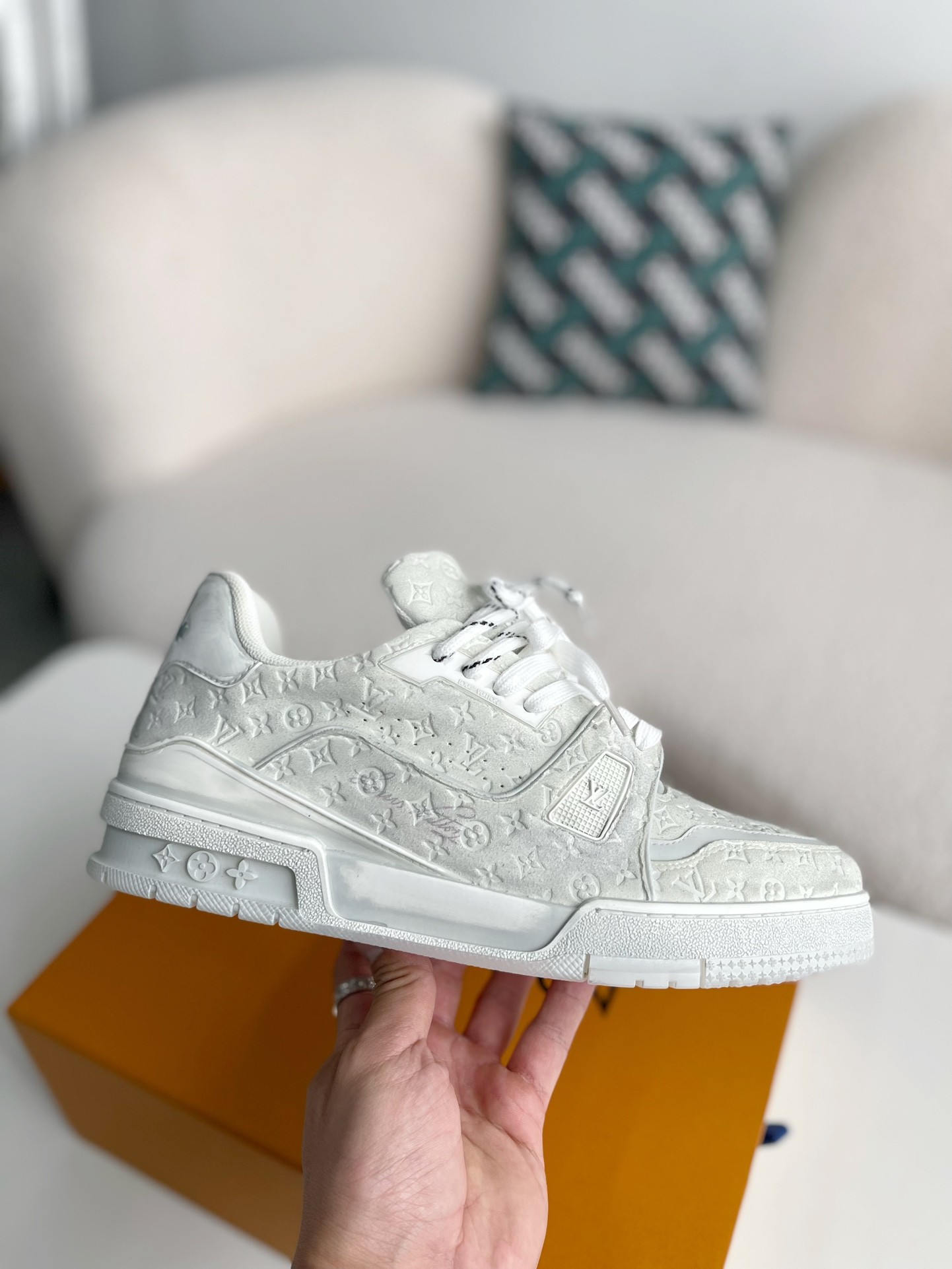 [#3566」 LOUIS VUITTON TRAINER SNEAKERS