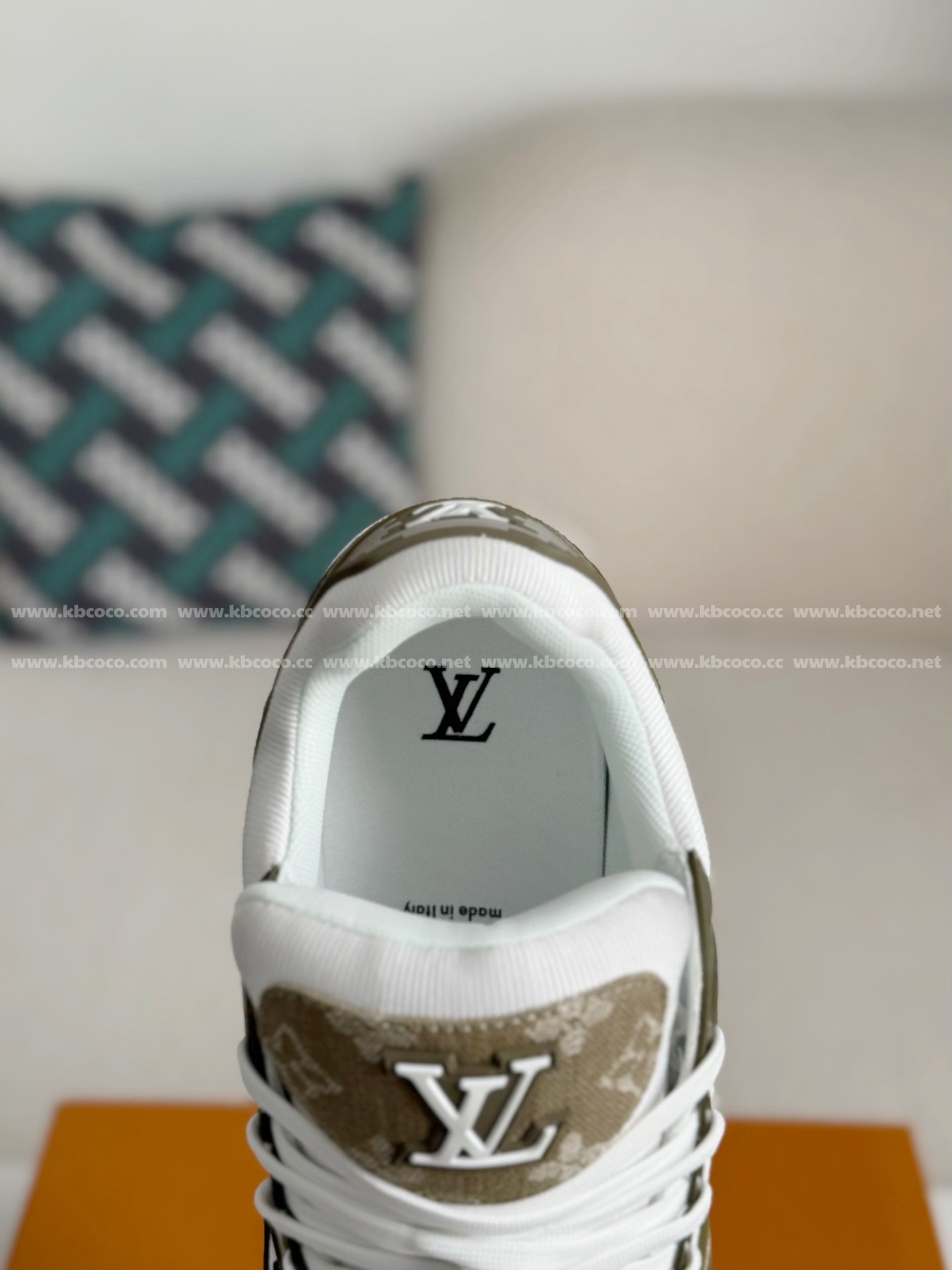 【#5443】 LOUIS VUITTON TRAINER SNEAKERS