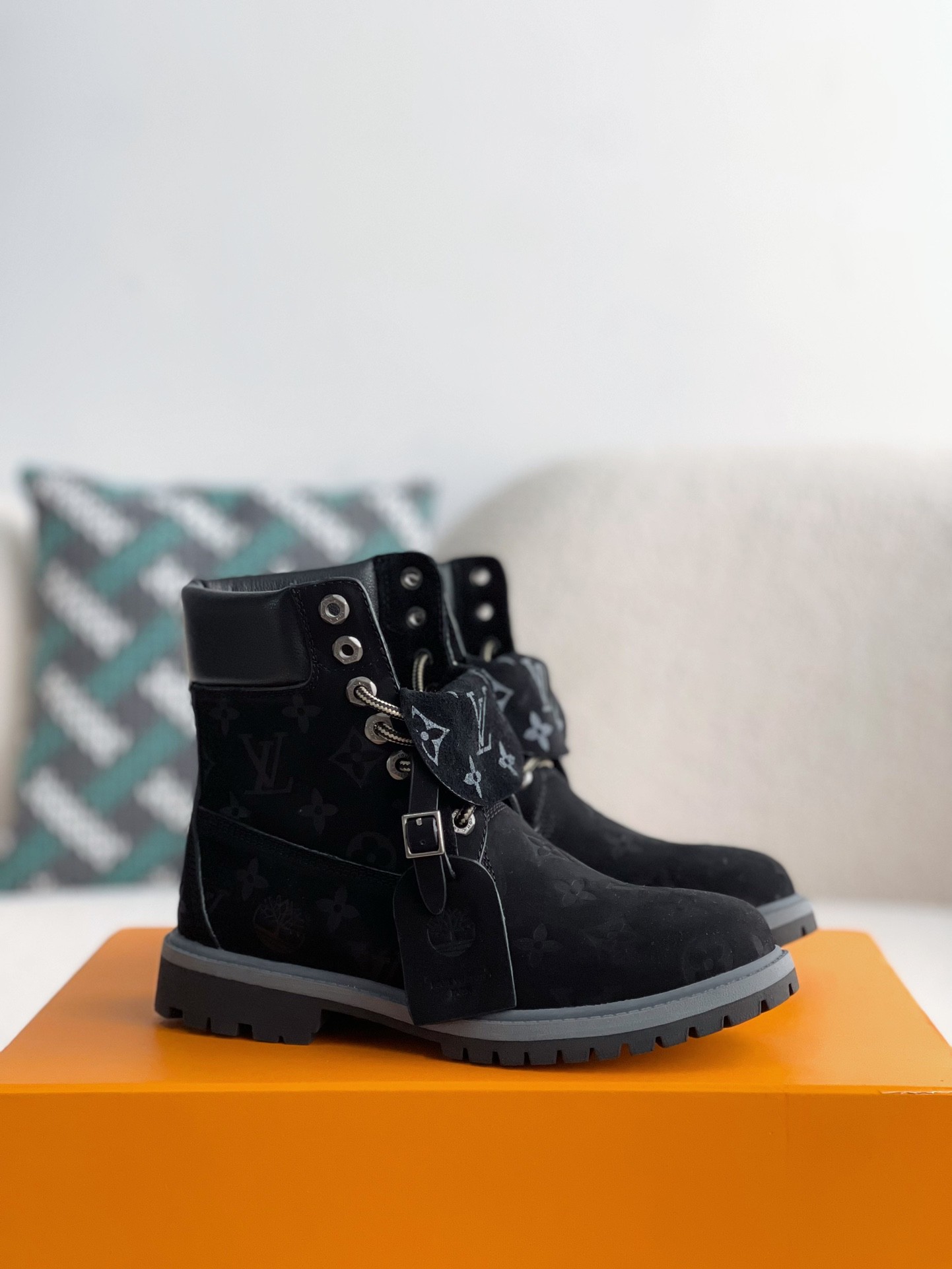 louis vuitton & timberland Black boots/Martin boots/boots