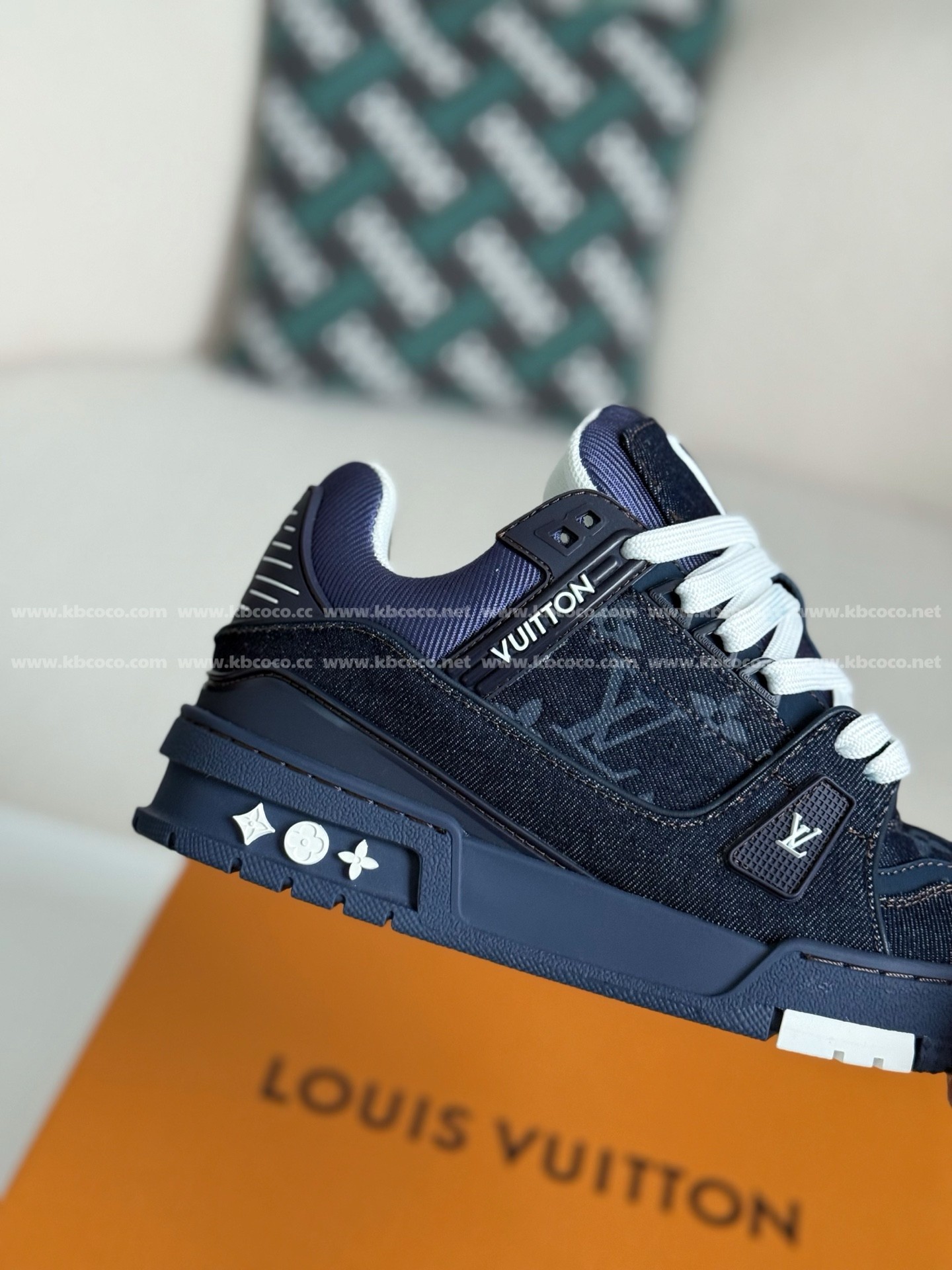 【#5444】 LOUIS VUITTON TRAINER SNEAKERS