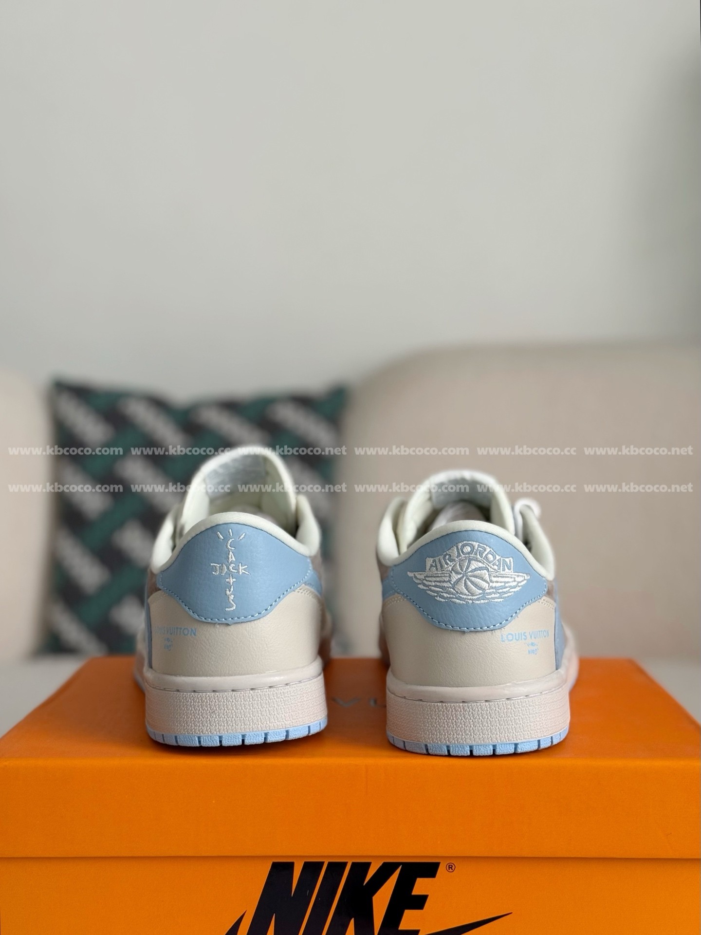 【#5256】 LOUIS VUITTON x Jordan AirJordan 1 Casual Sneakers