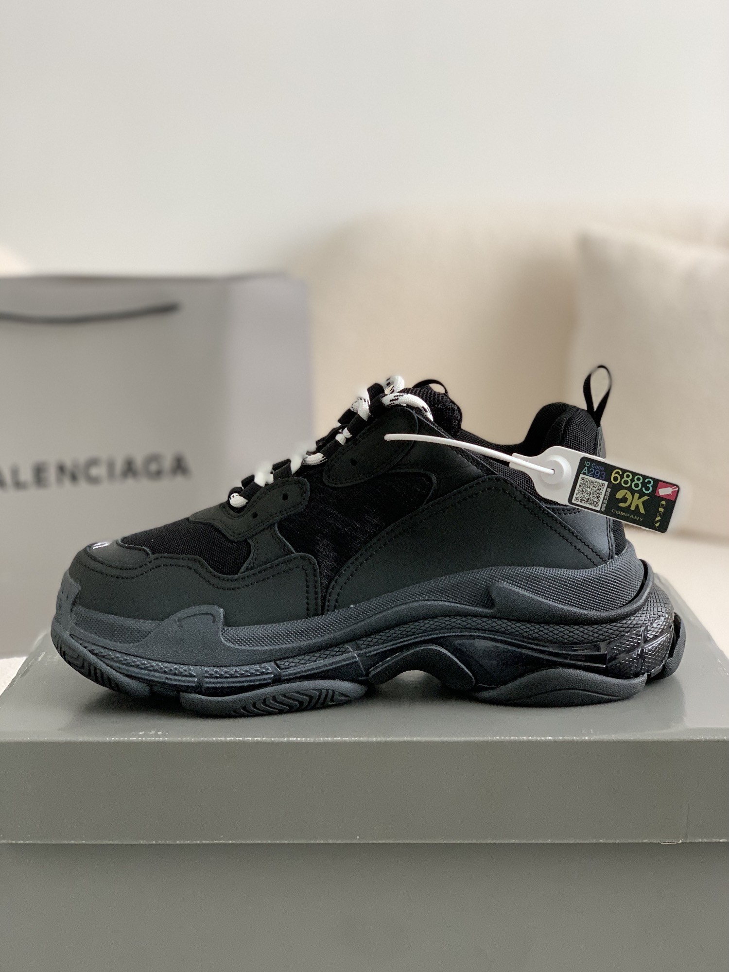 Balenciaga TRIPLE S ALLOVER LOGO Sneakers