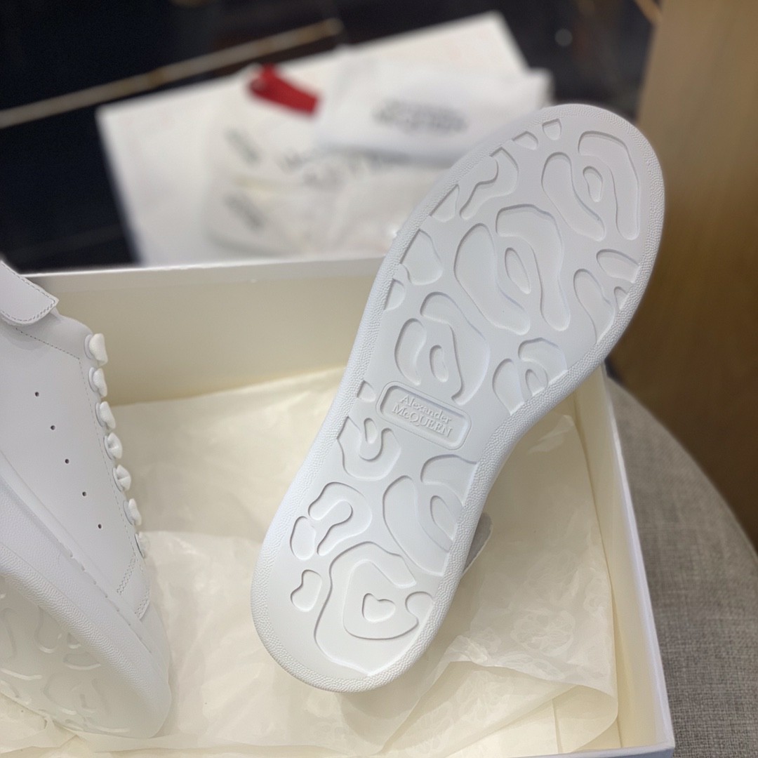 Alexander McQueen MQ White Tricolortail Sneakers