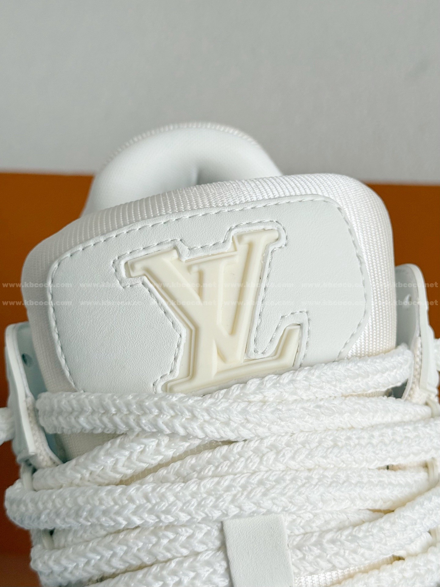 【#5894】 LOUIS VUITTON TRAINER MAXISNEAKERS
