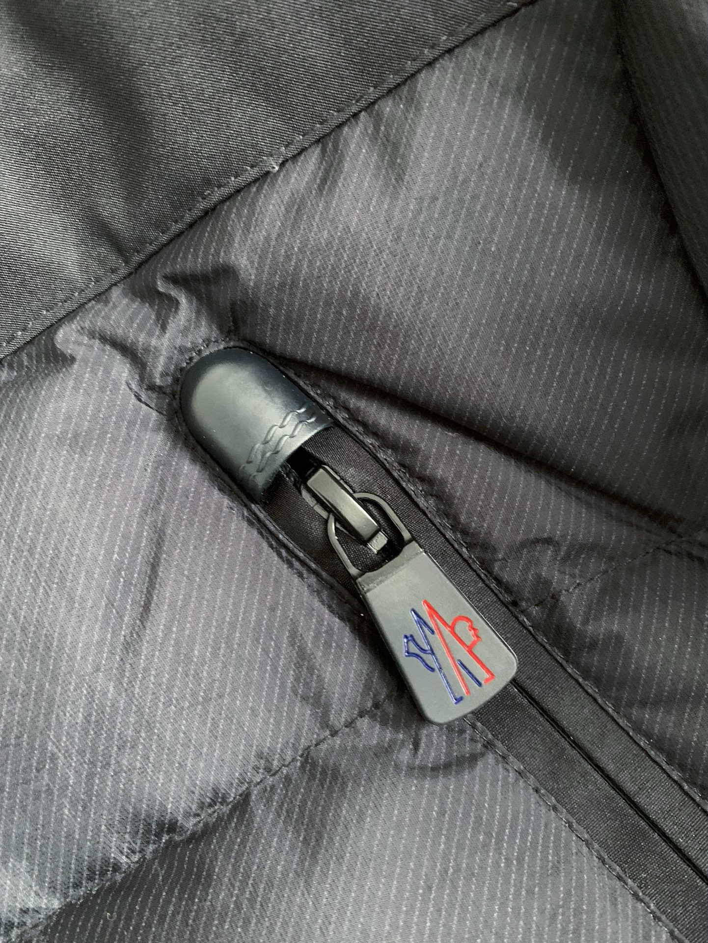 【#3913】Moncler Grenoble Nylon Hooded Down Jacket