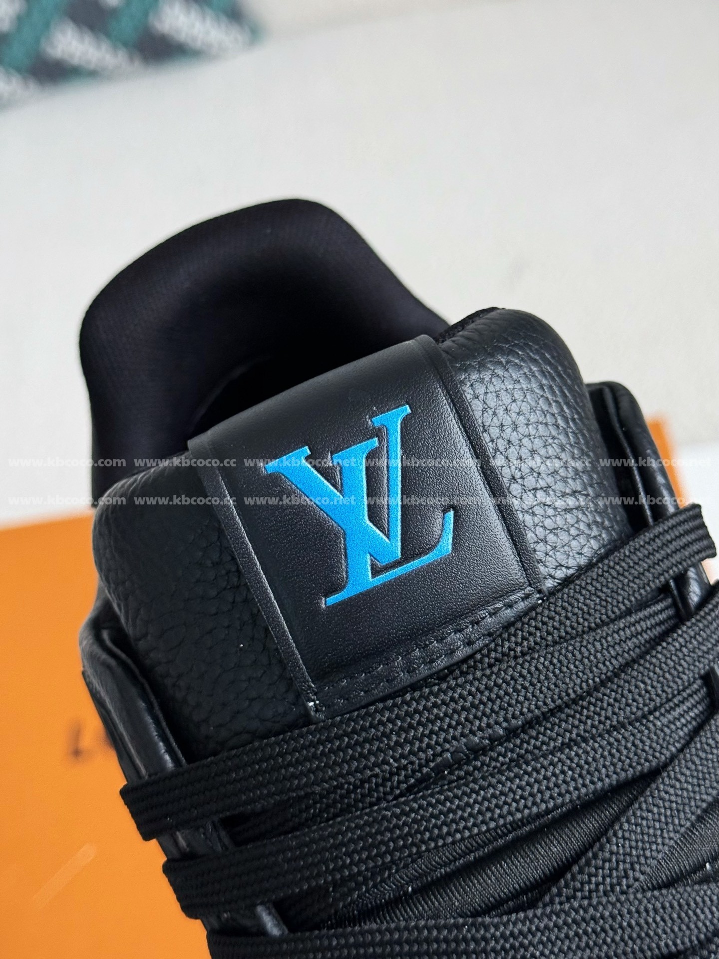 【#5224】 LOUIS VUITTON TRAINER SNEAKERS