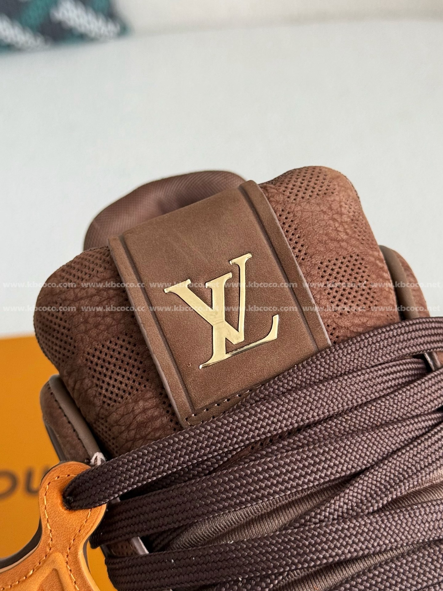 【#5074】 LOUIS VUITTON TRAINER SN EAKERS