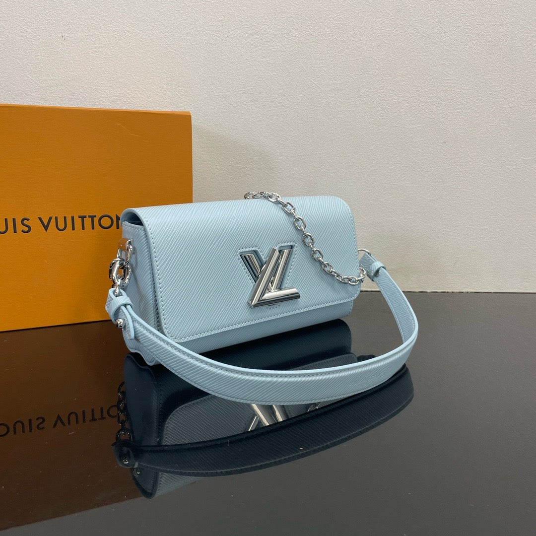 LOUIS VUITTON twist Shoulder bag/top quality M24566