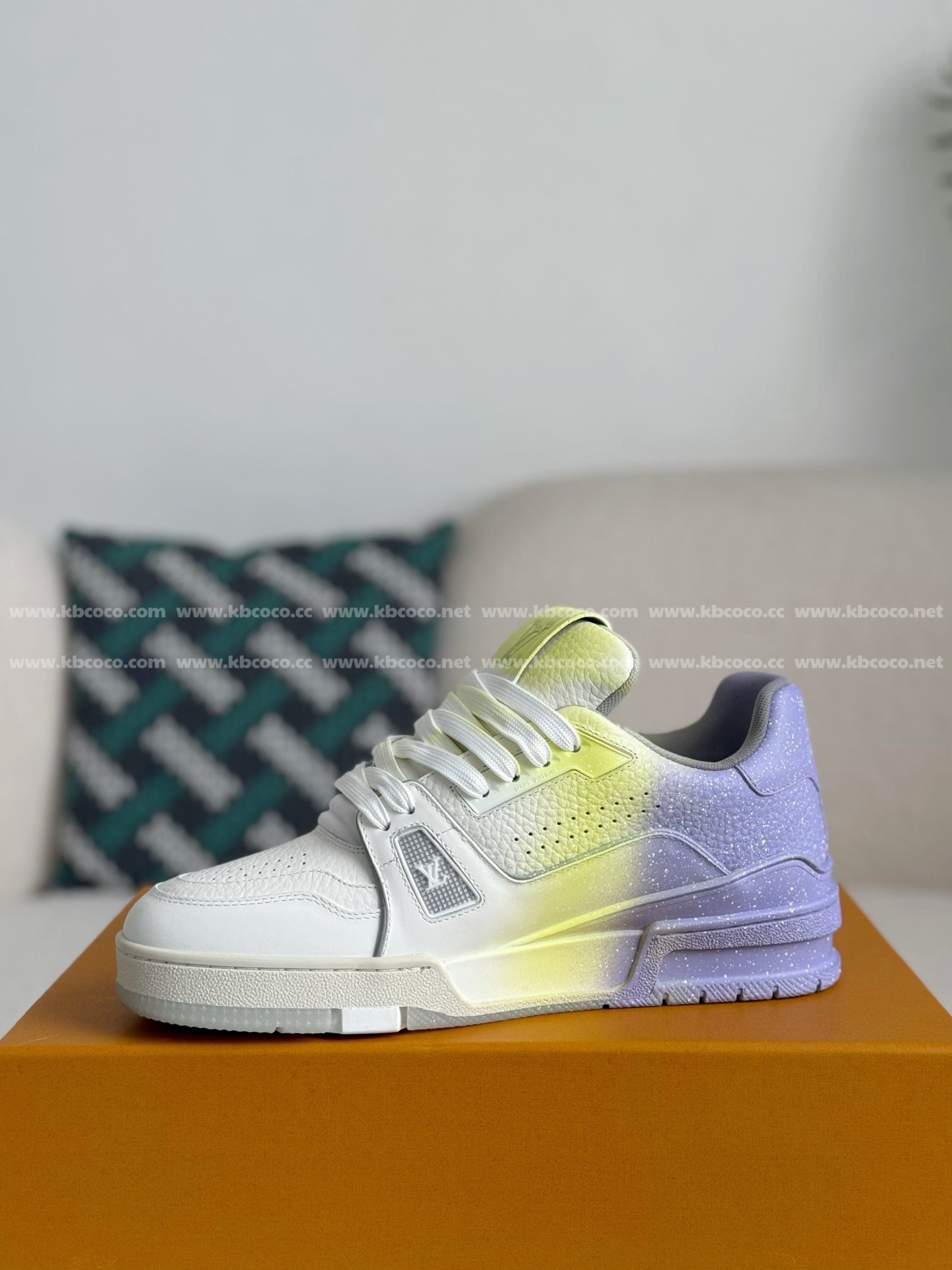 【#5196】 LOUIS VUITTON TRAINER SNEAKERS