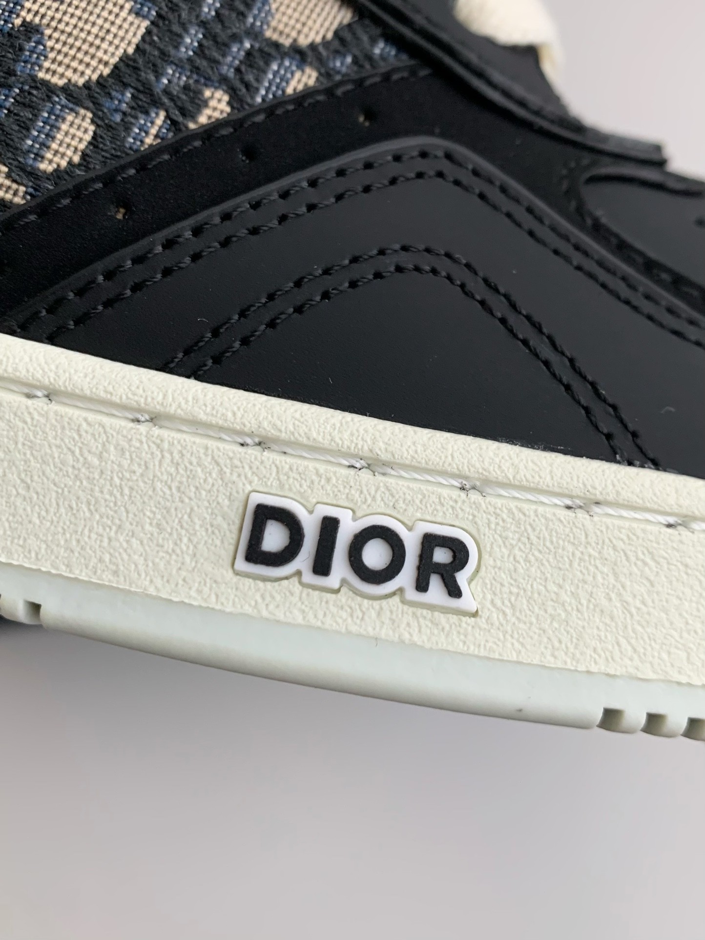 【#3710】Dior B27 High-top casual shoes