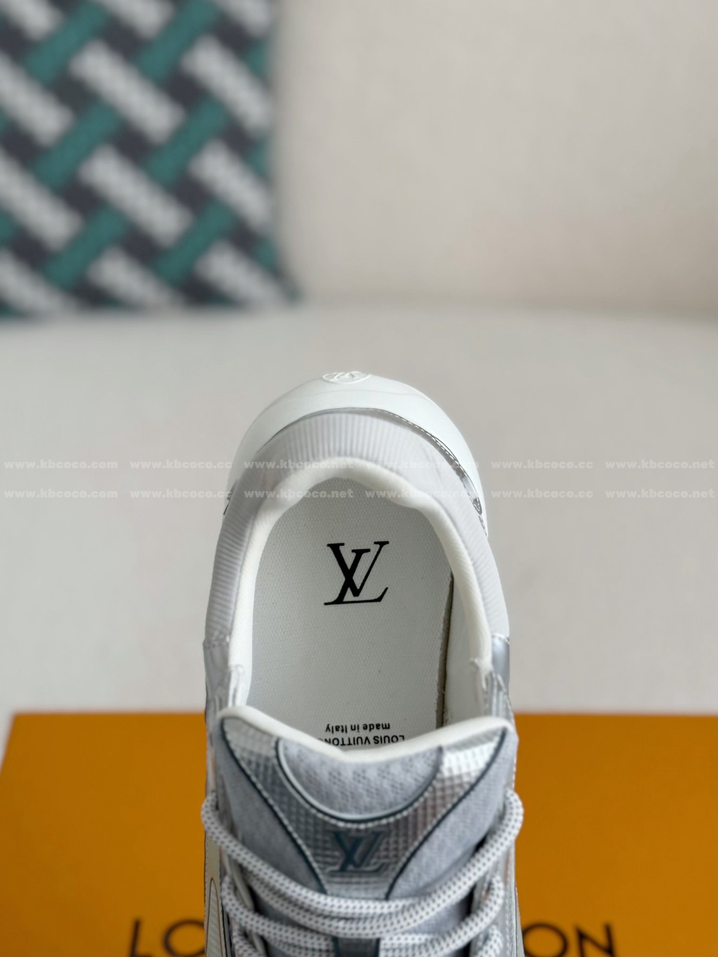 【#5840】 LOUIS VUITTON OLYMPIA CASUAL SHOES