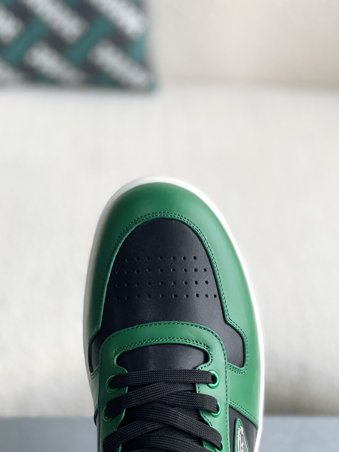 【#3290】 Prada Sneakers