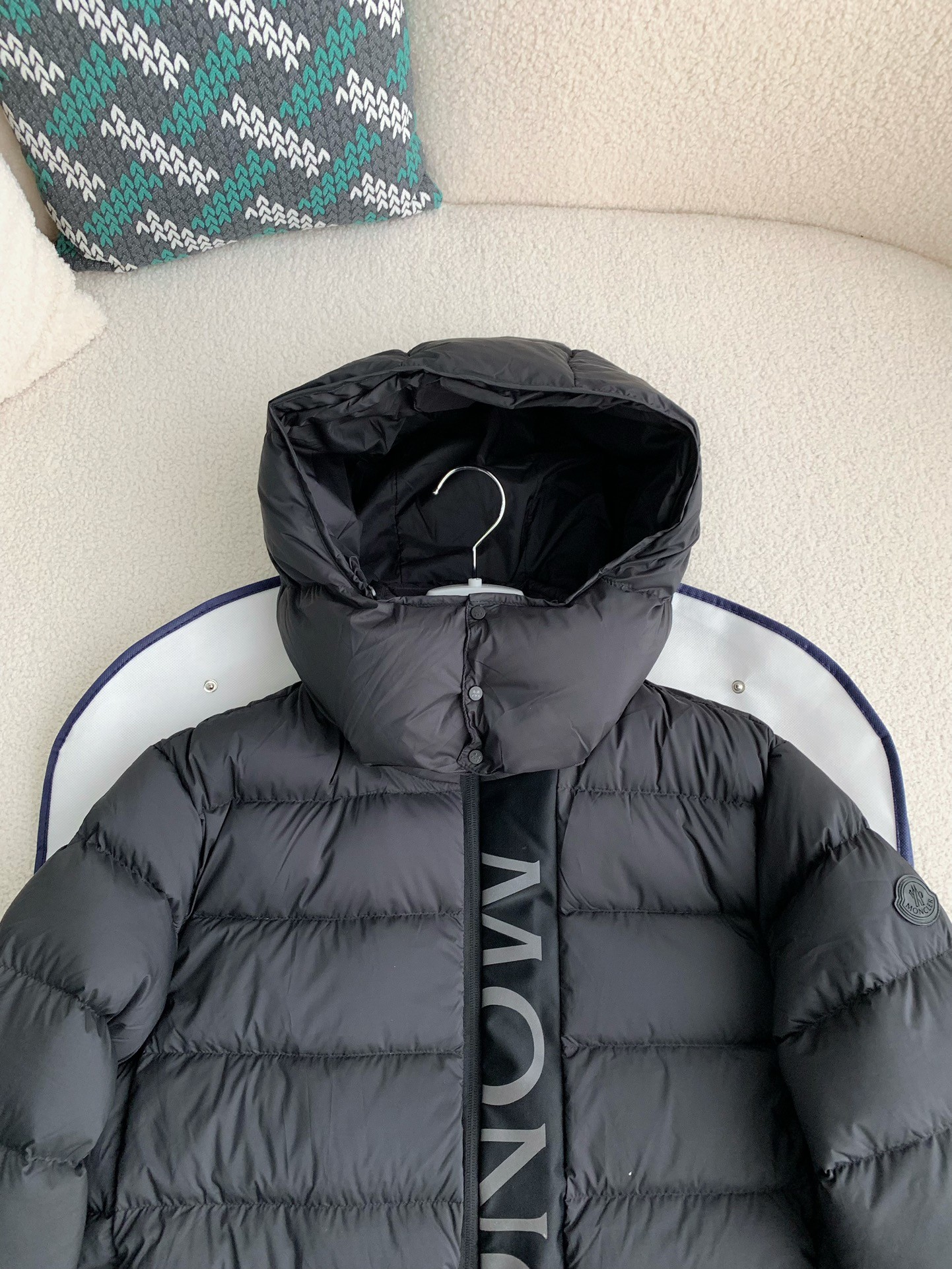 【#1716】 Moncler Short men's down jacket