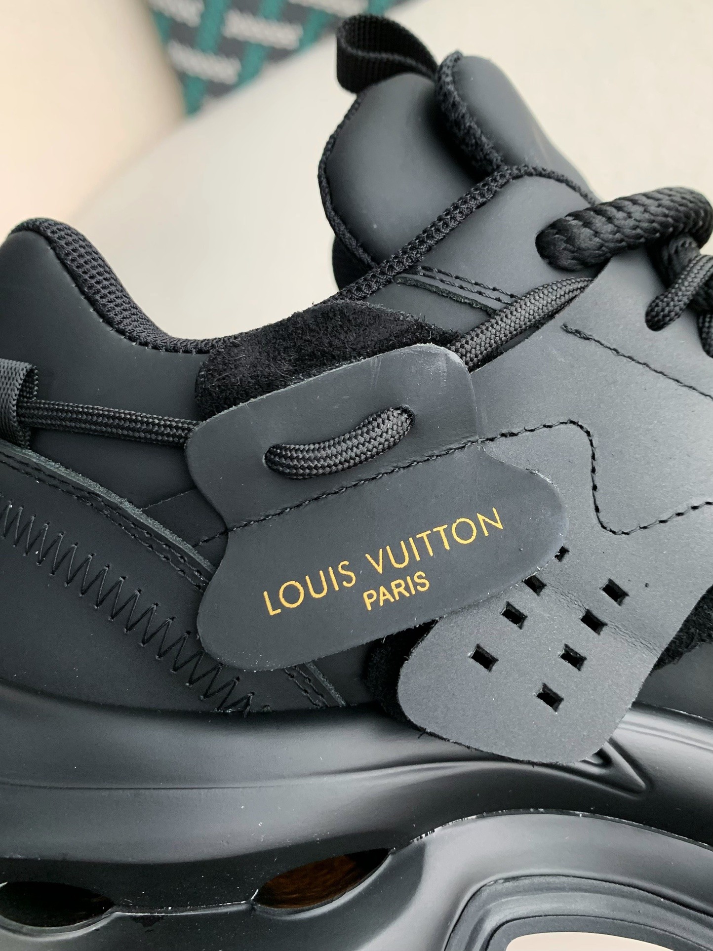 [#3520」 LOUIS VUITTON CASUAL SNEAKERS