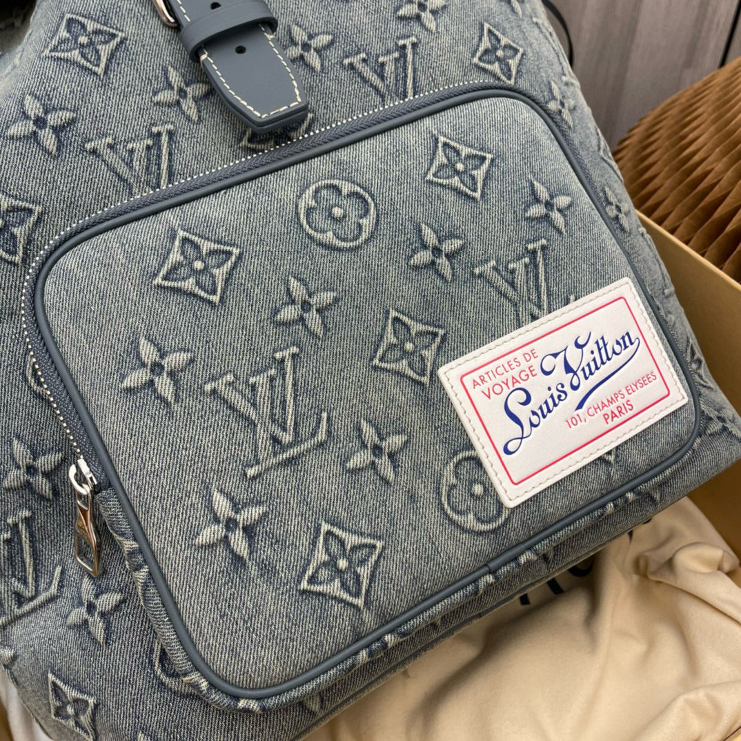 LOUIS VUITTON FW23 Montsouris Backpack/Top Quality M22534