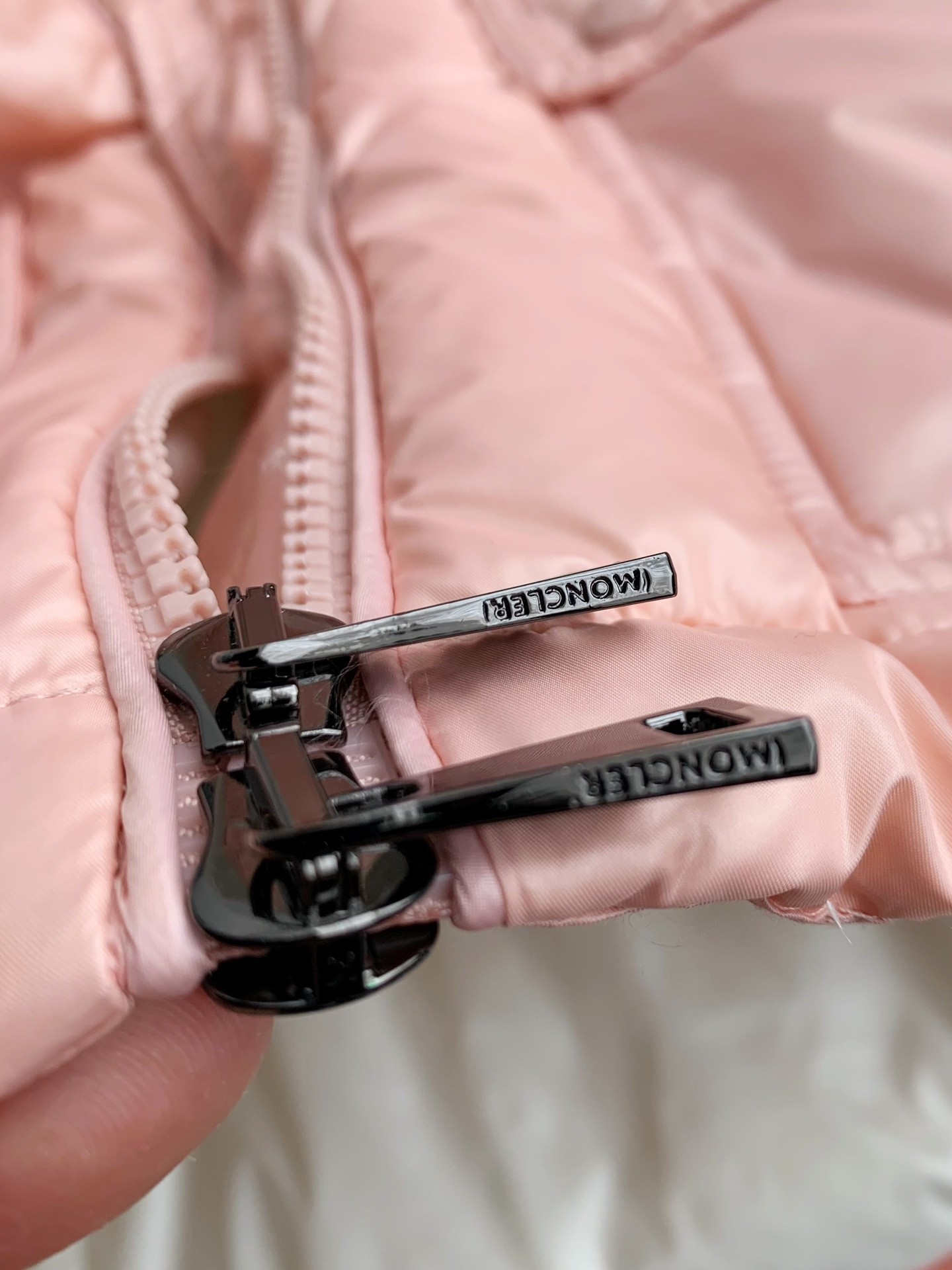 【#1683】Moncler Thick down jacket for women-pink