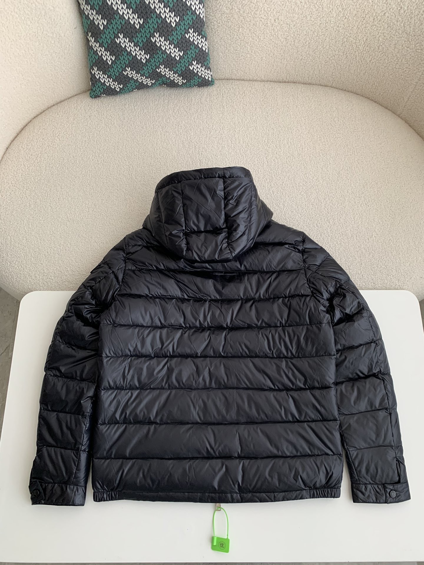 【#3670】Moncler Short men's down jacket