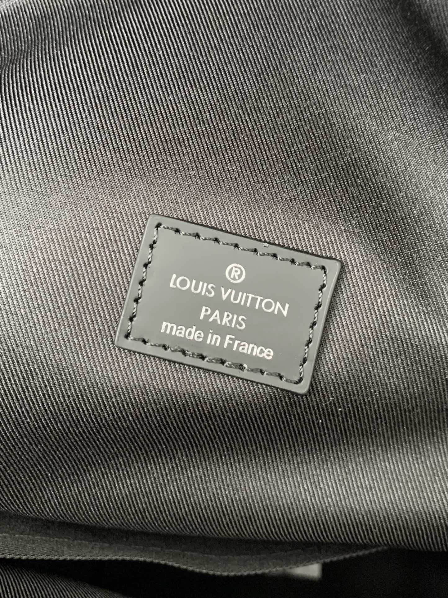 Louis Vuitton Men's DISCOVERY Black Flower Backpack M43186 Top Quality