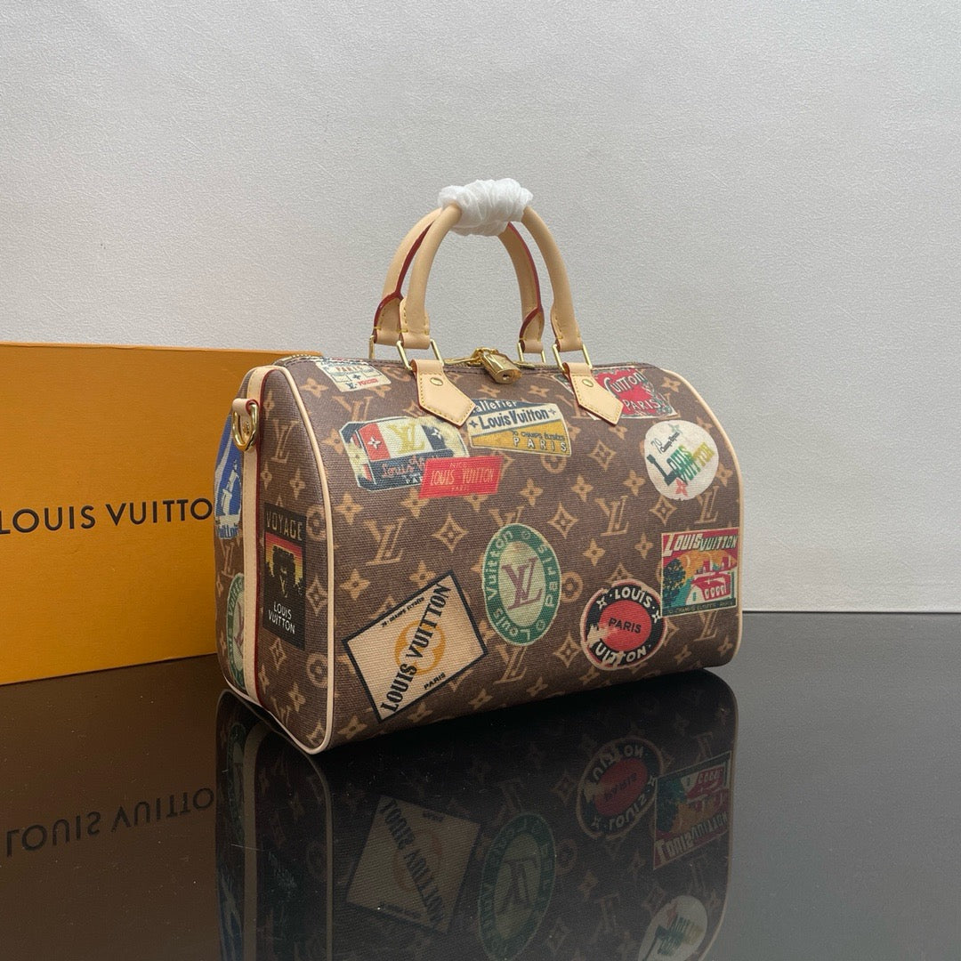 LOUIS VUITTON SpeedyBandoulière 30 Flight mode handbag/Top Quality M47087