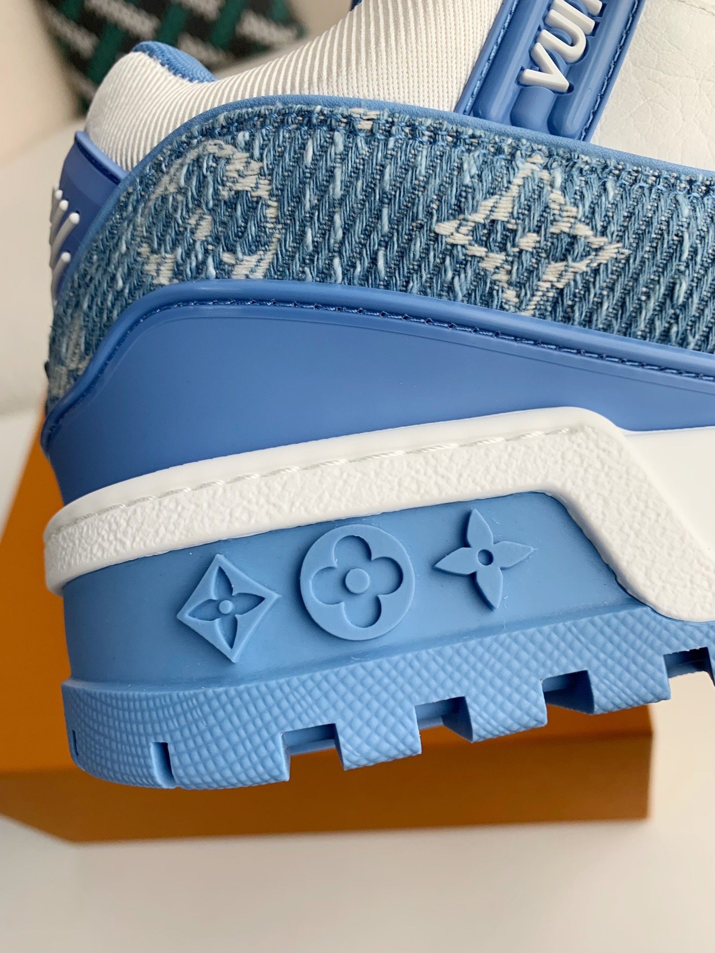 [#3358」 LOUIS VUITTON TRAINER 2023Show style Sneakers