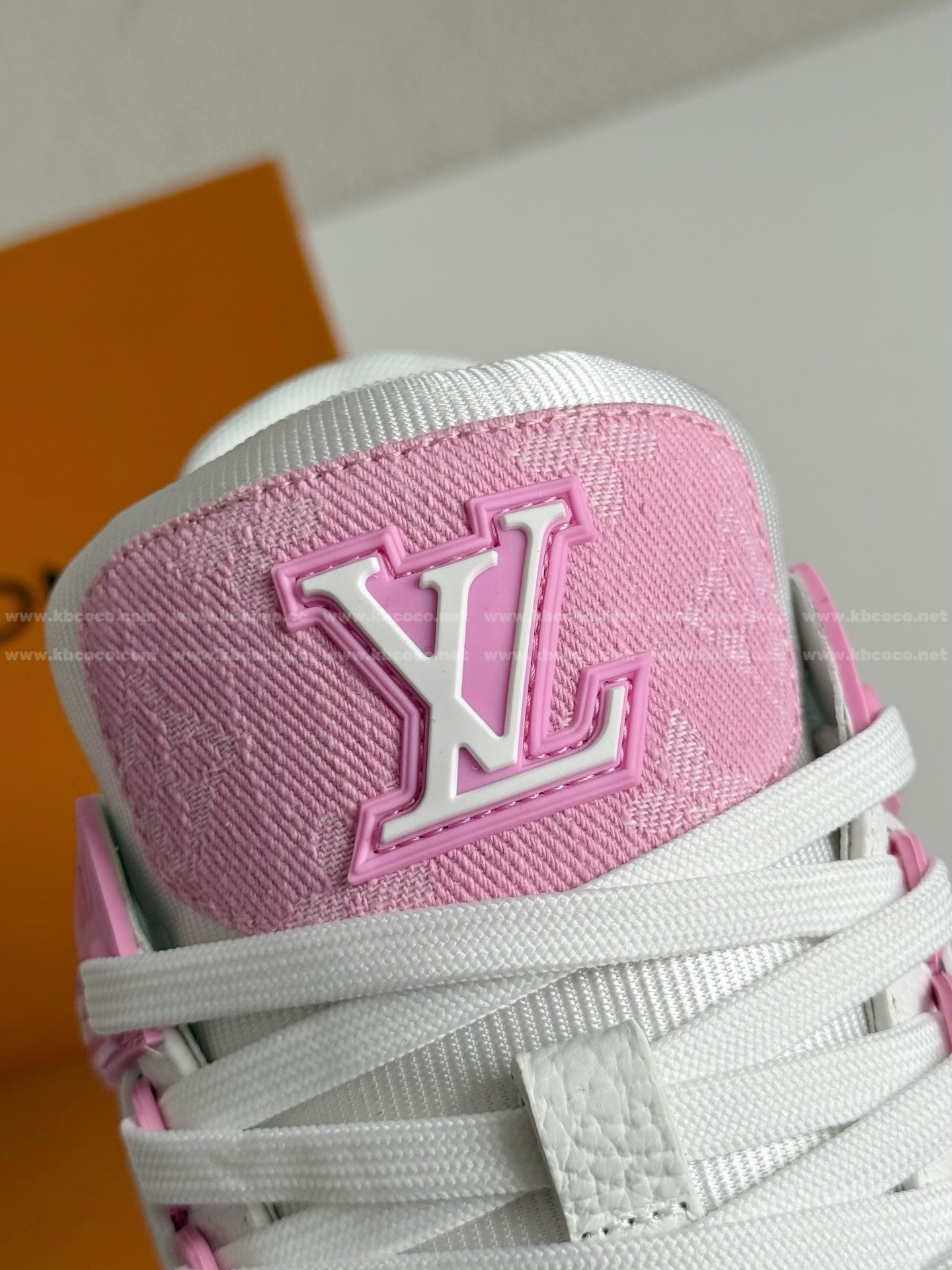【#5755】 LOUIS VUITTON TRAINER SNEAKERS