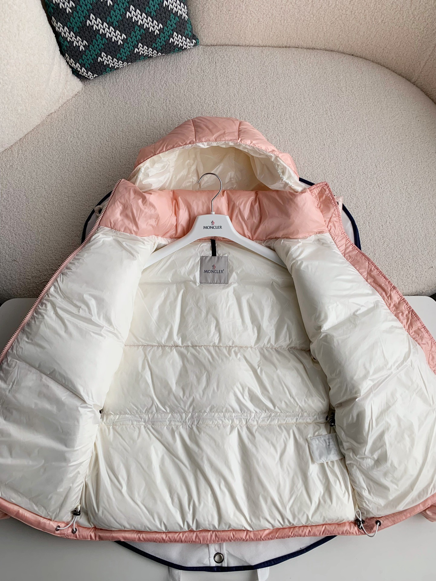 【#1683】Moncler Thick down jacket for women-pink