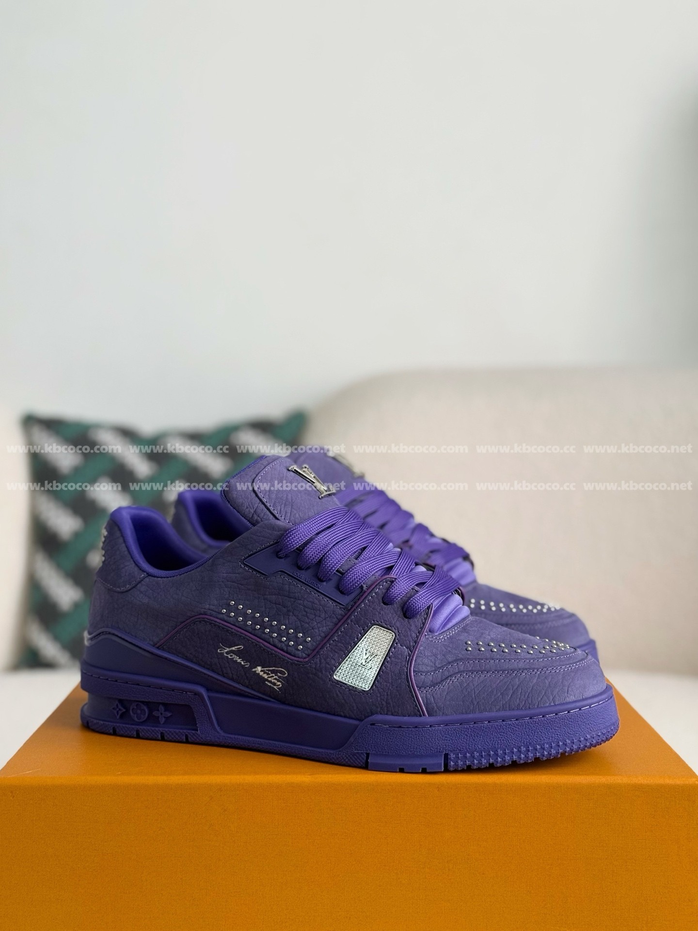 【#4534】 LOUIS VUITTON TRAINER SNEAKERS