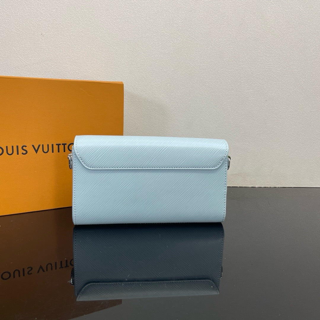 LOUIS VUITTON twist Shoulder bag/top quality M24566